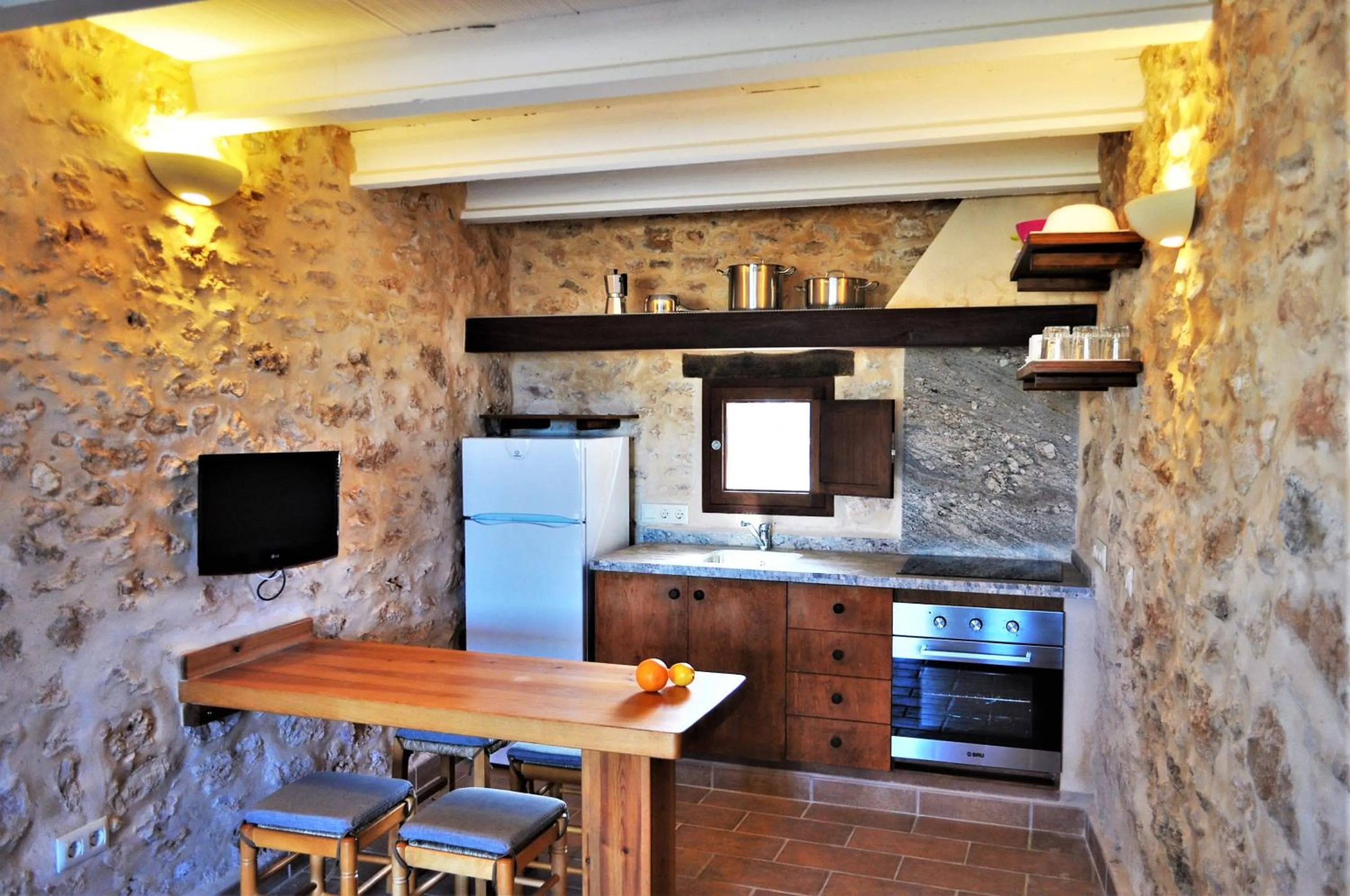 Kitchen or kitchenette in Siamoformentera Analissa