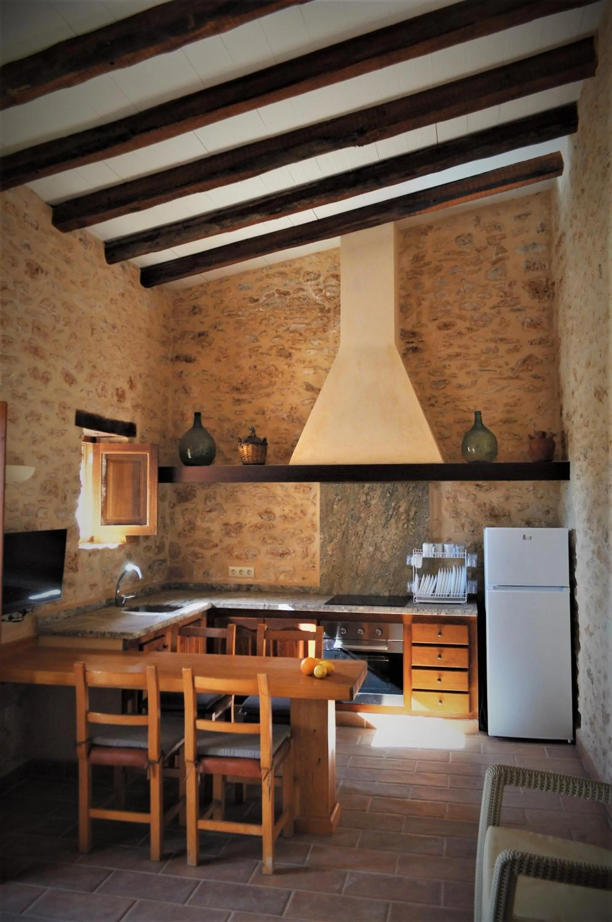 Kitchen or kitchenette in Siamoformentera Analissa