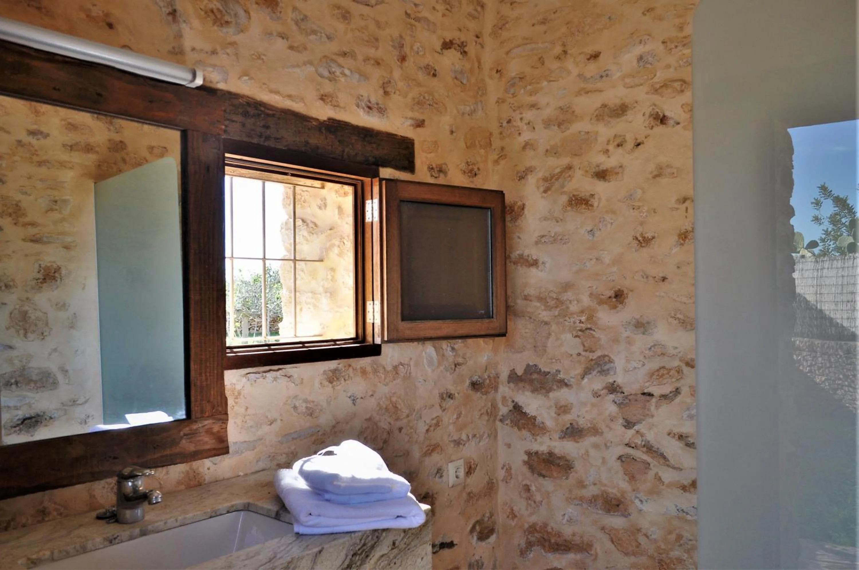 Bathroom in Siamoformentera Analissa