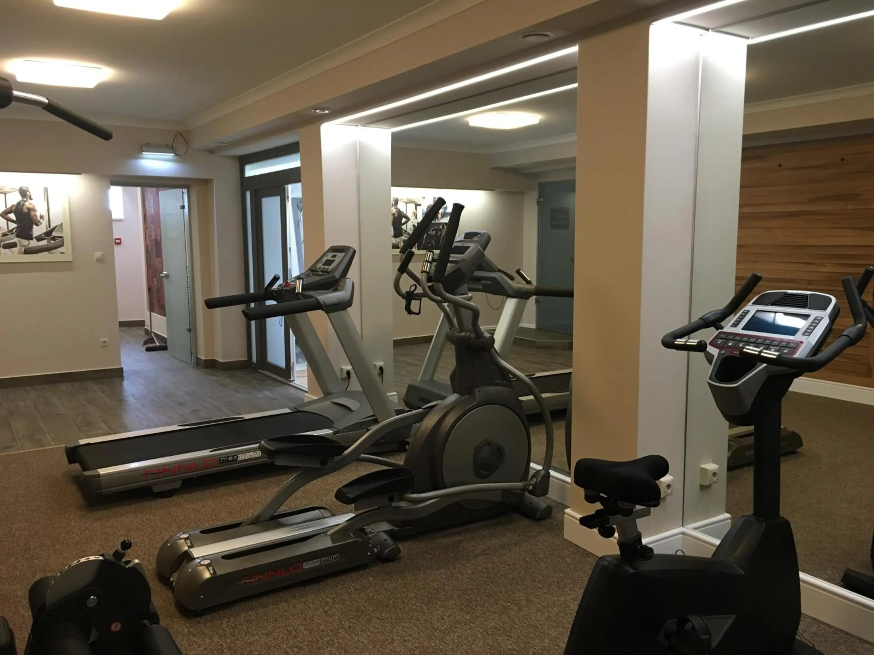 Fitness centre/facilities in Nimród Hotel és Ètterem