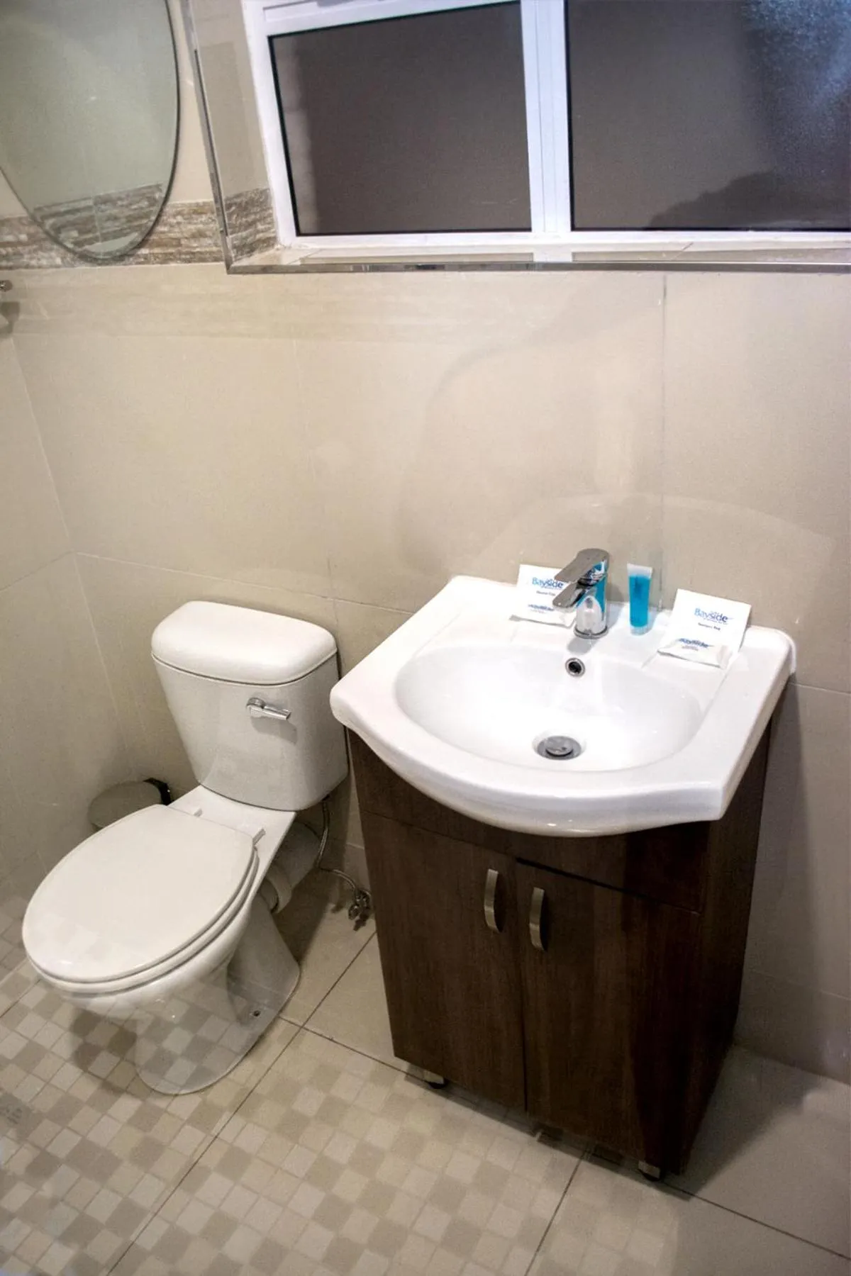 Toilet in Bayside Hotel Pietermaritzburg