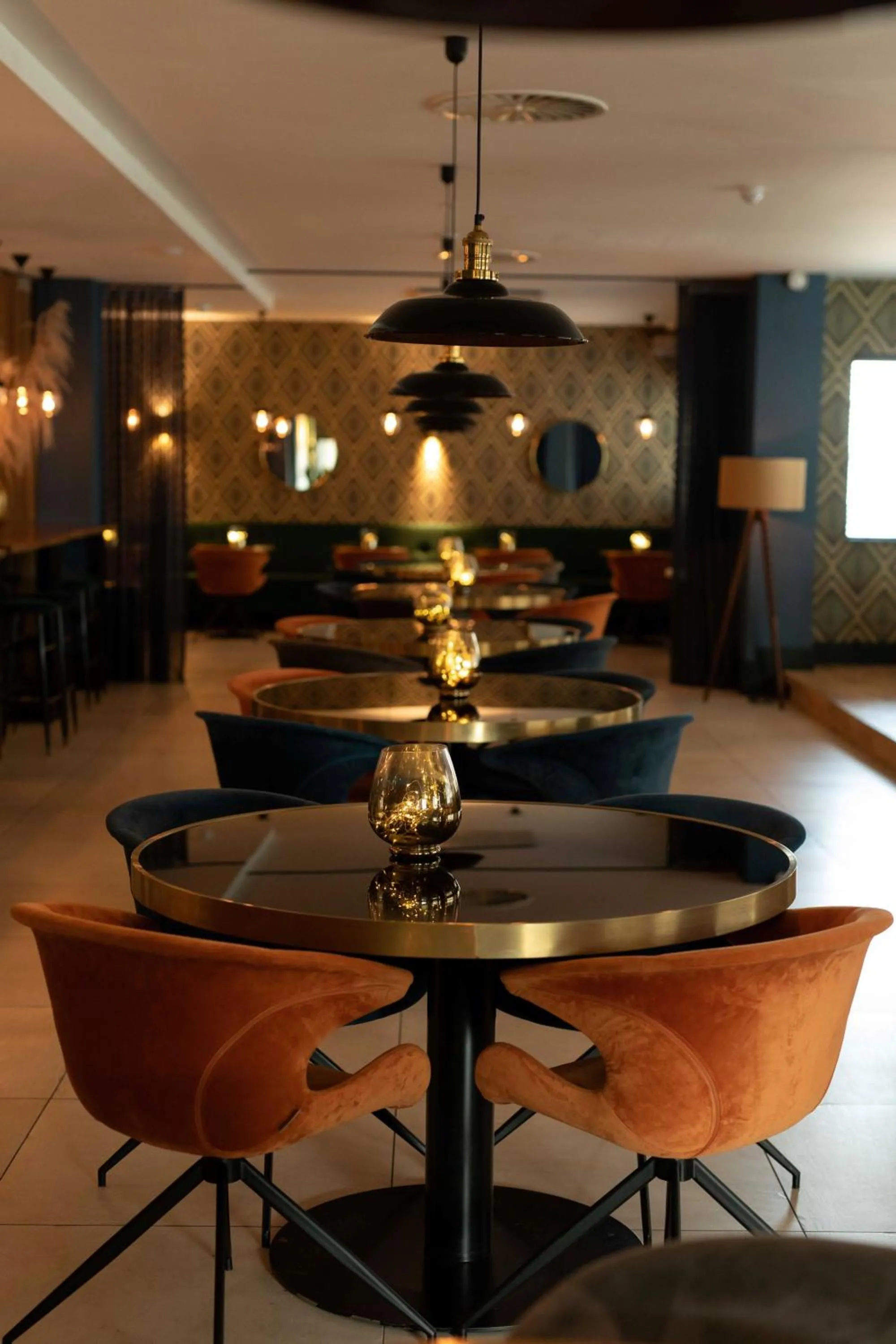 Restaurant/places to eat in The James Rotterdam