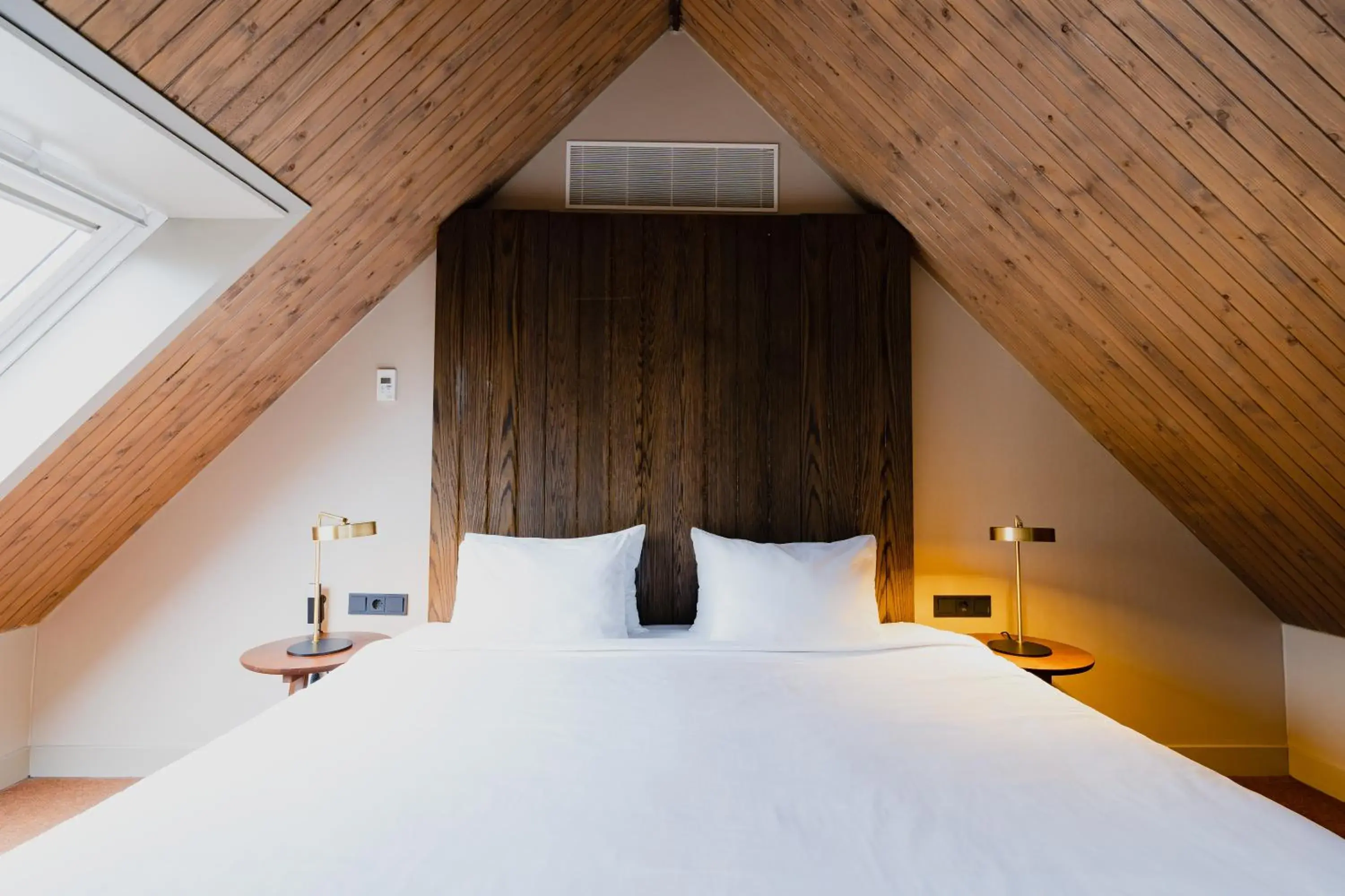 Bed in Hotel van de Vijsel Bed in Hotel van de Vijsel