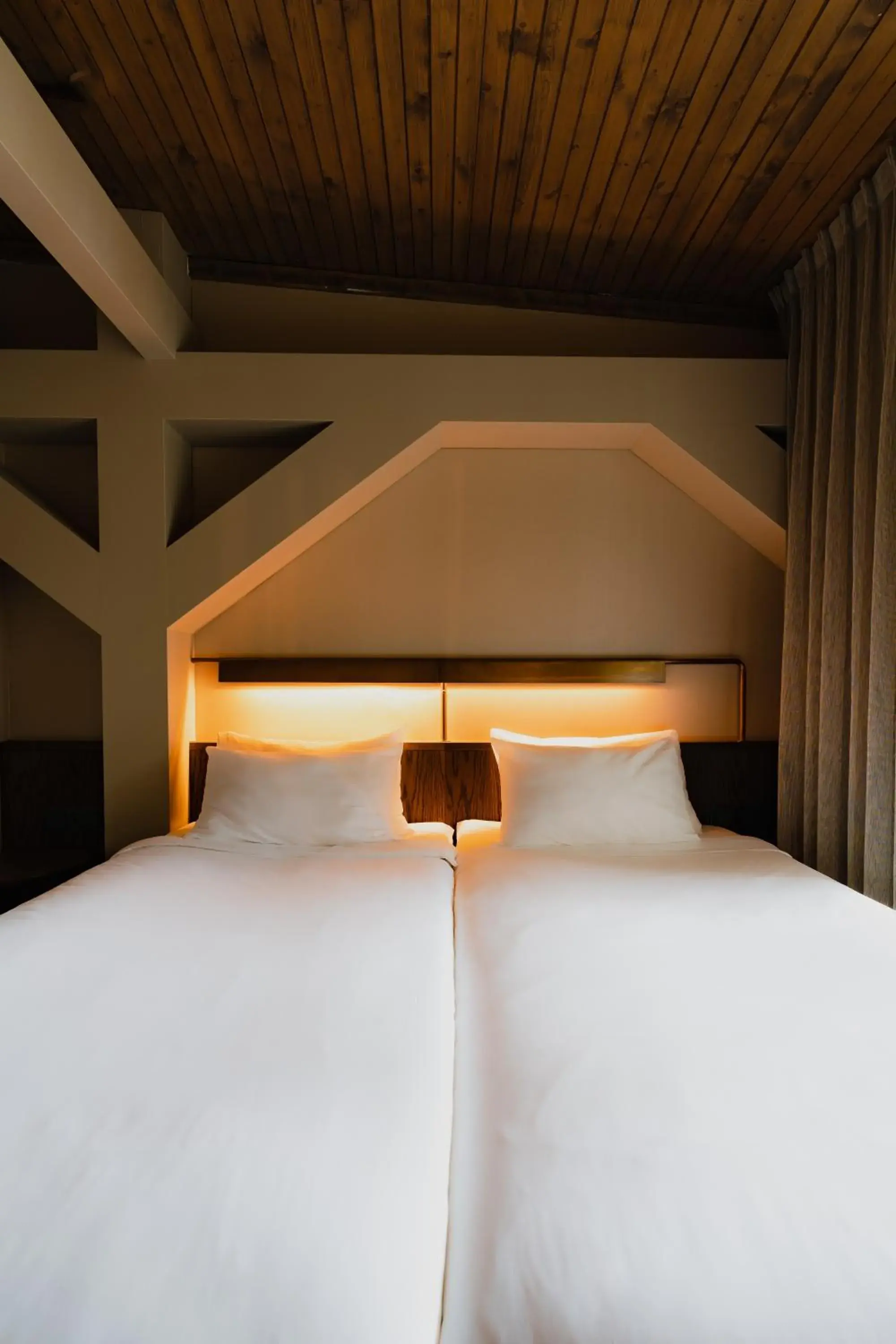 Bed in Hotel van de Vijsel Bed in Hotel van de Vijsel