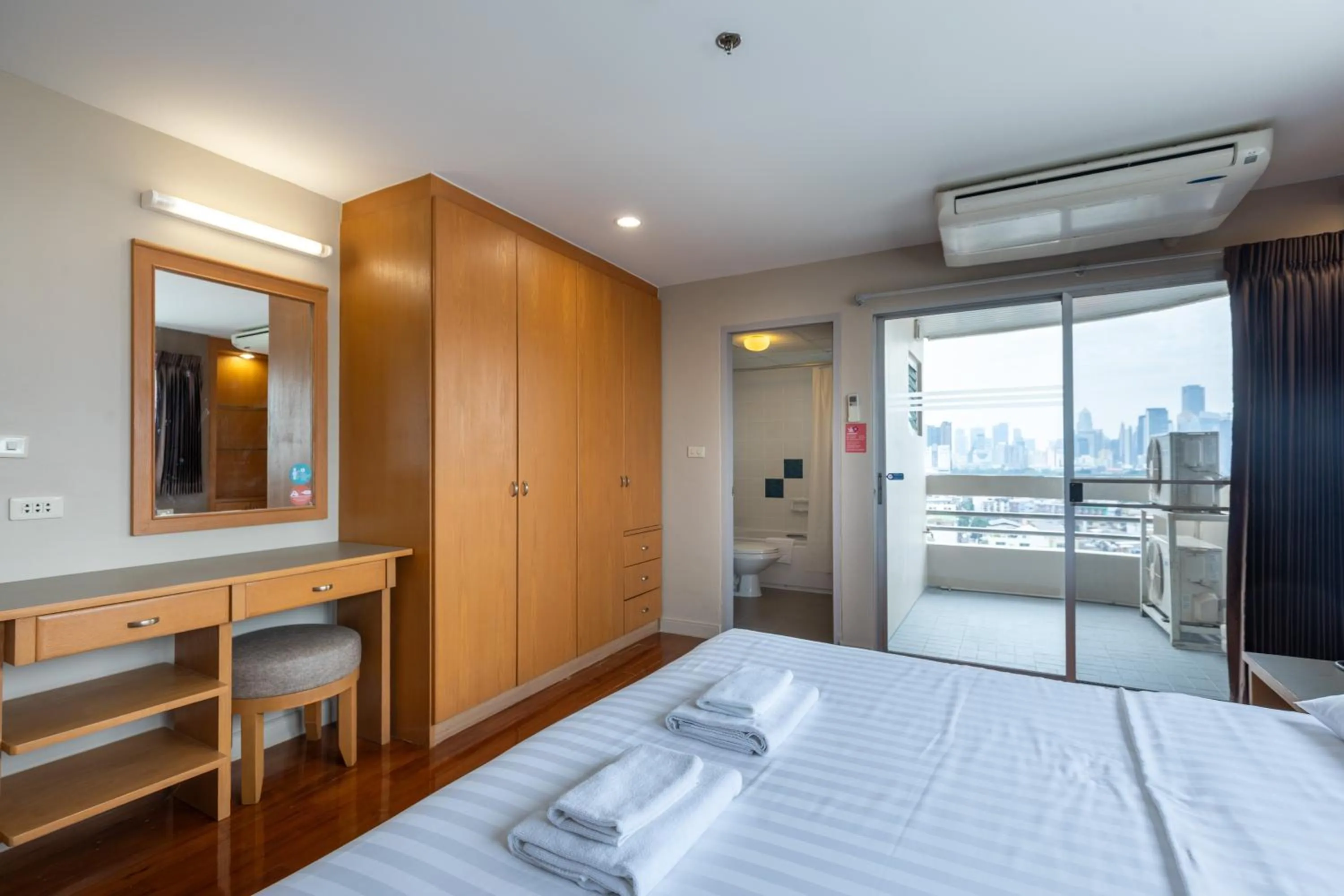 Bed in BU Place Hotel