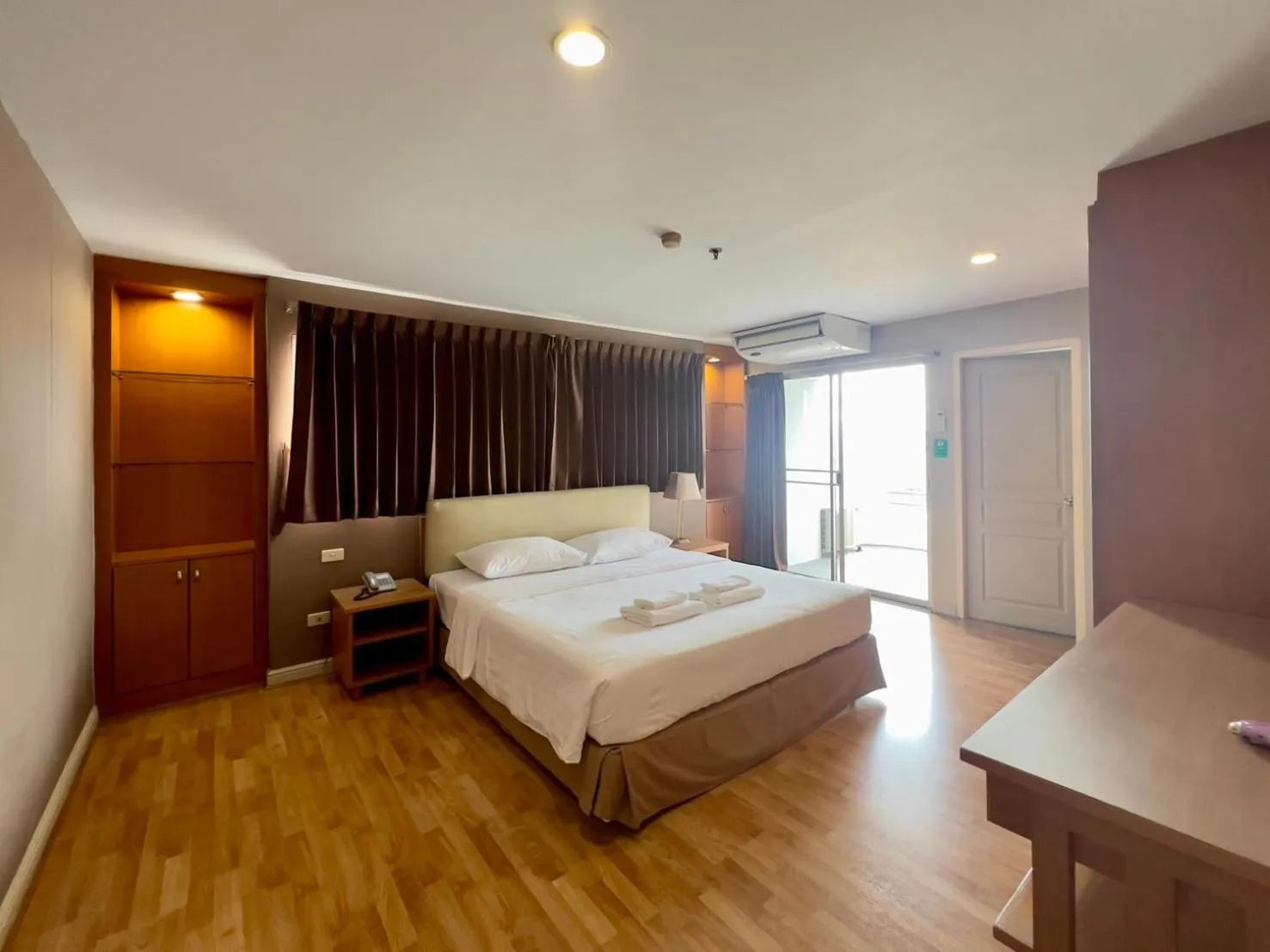 Bed in BU Place Hotel