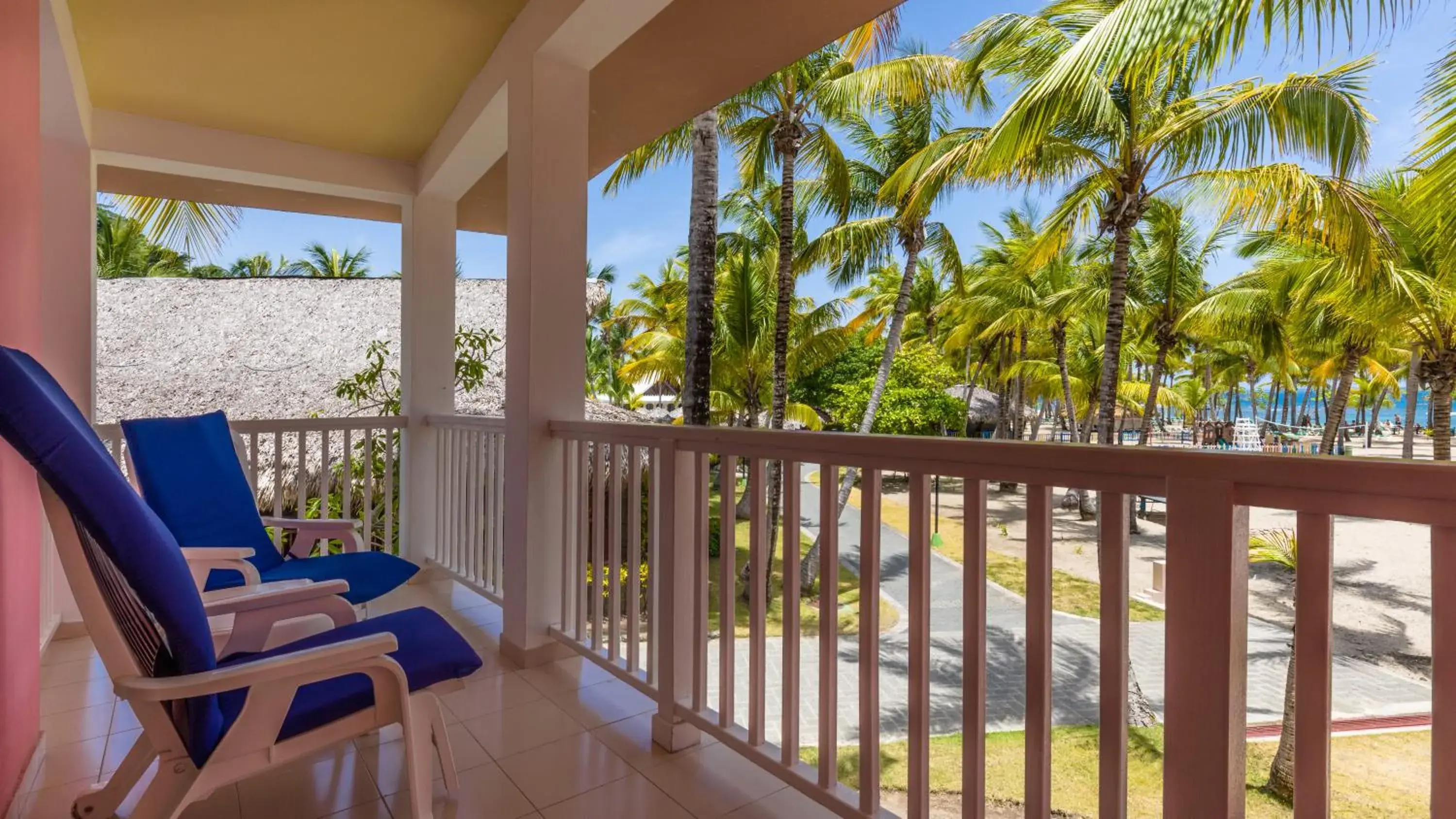 One-Bedroom Suite with Ocean View ( 2 Adults) - single occupancy in Playabachata One-Bedroom Suite with Ocean View ( 2 Adults) - single occupancy in Playabachata