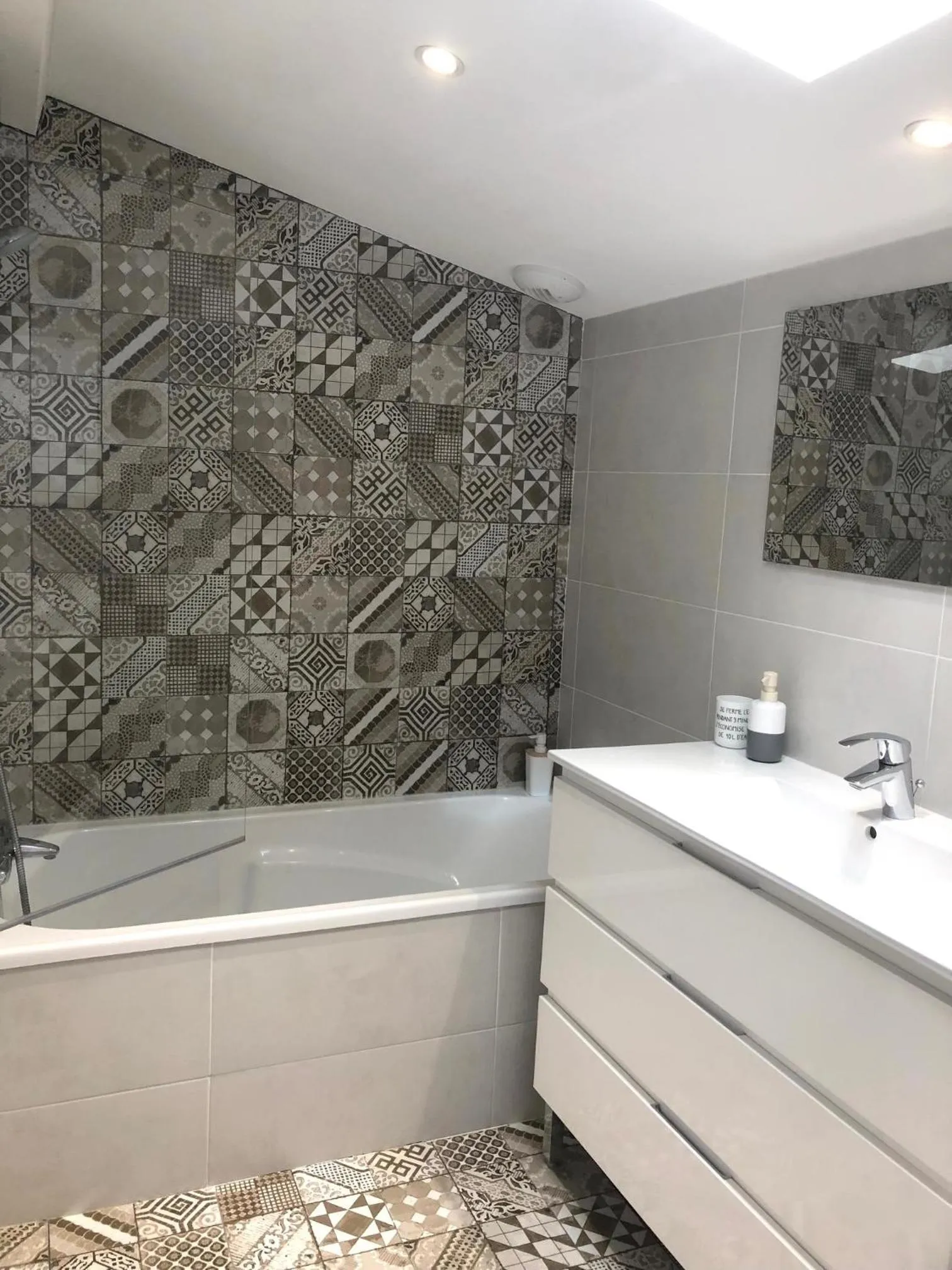 Bathroom in Les chambres d'hôtes de Pascale