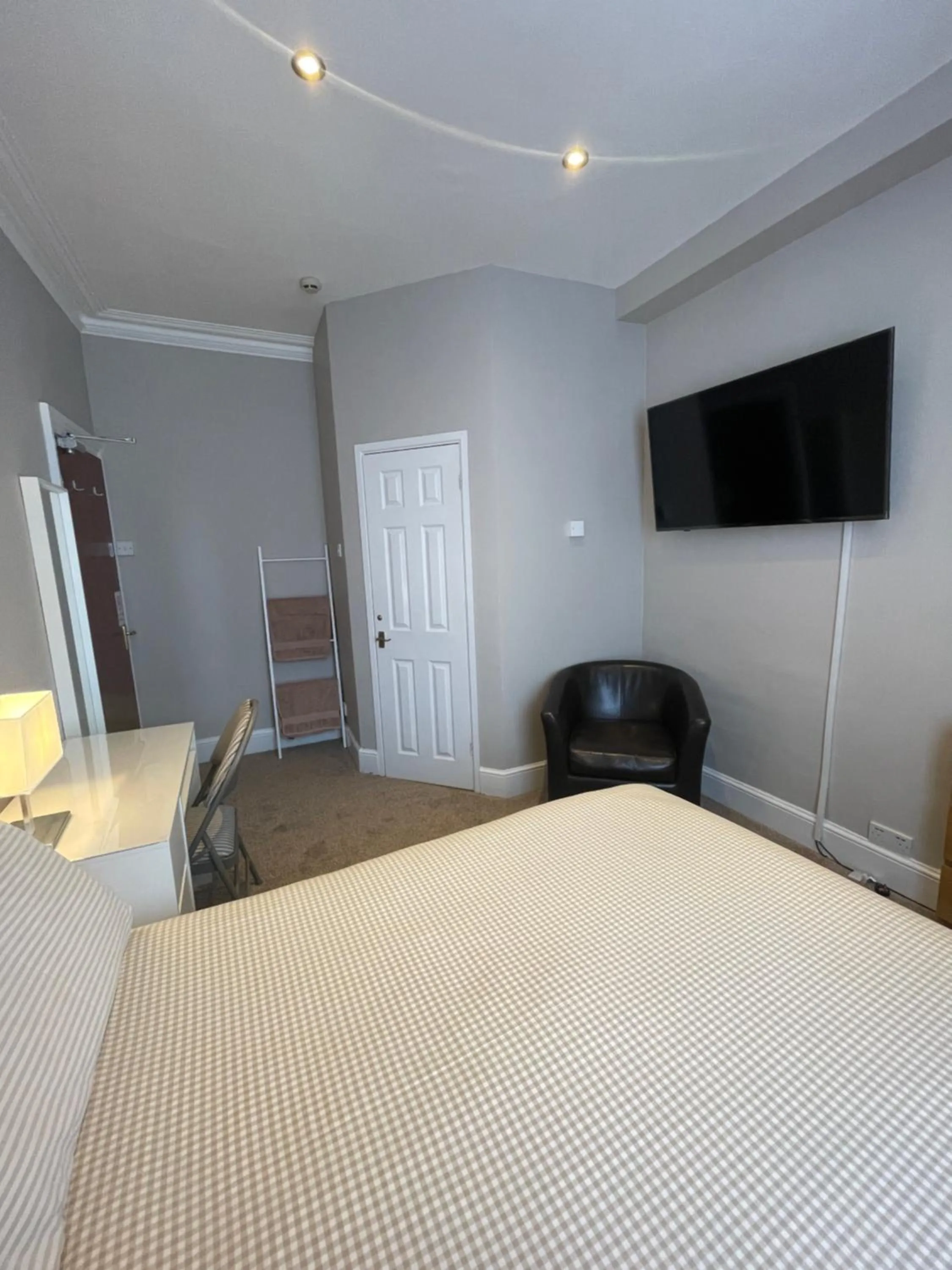 Bed in Aabba Guest House