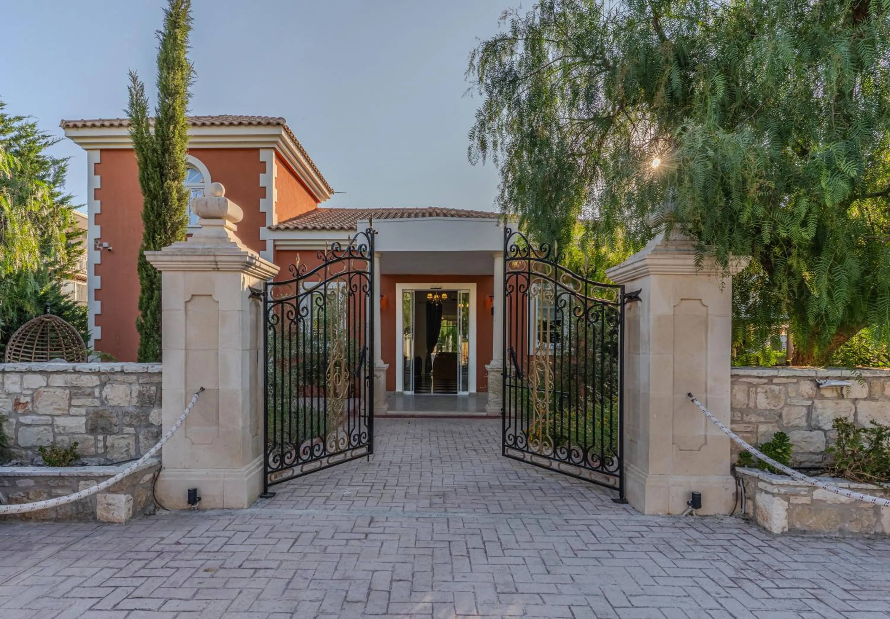 Facade/entrance in Aeolos Boutique Hotel & Suites