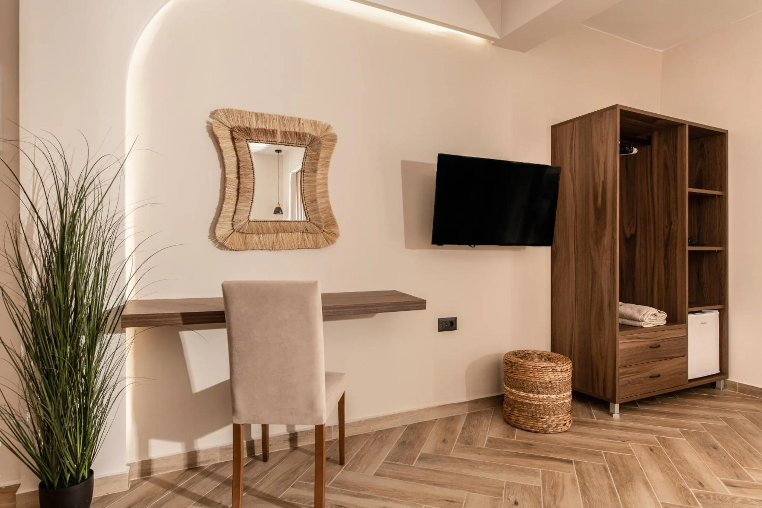 wardrobe in Aeolos Boutique Hotel & Suites