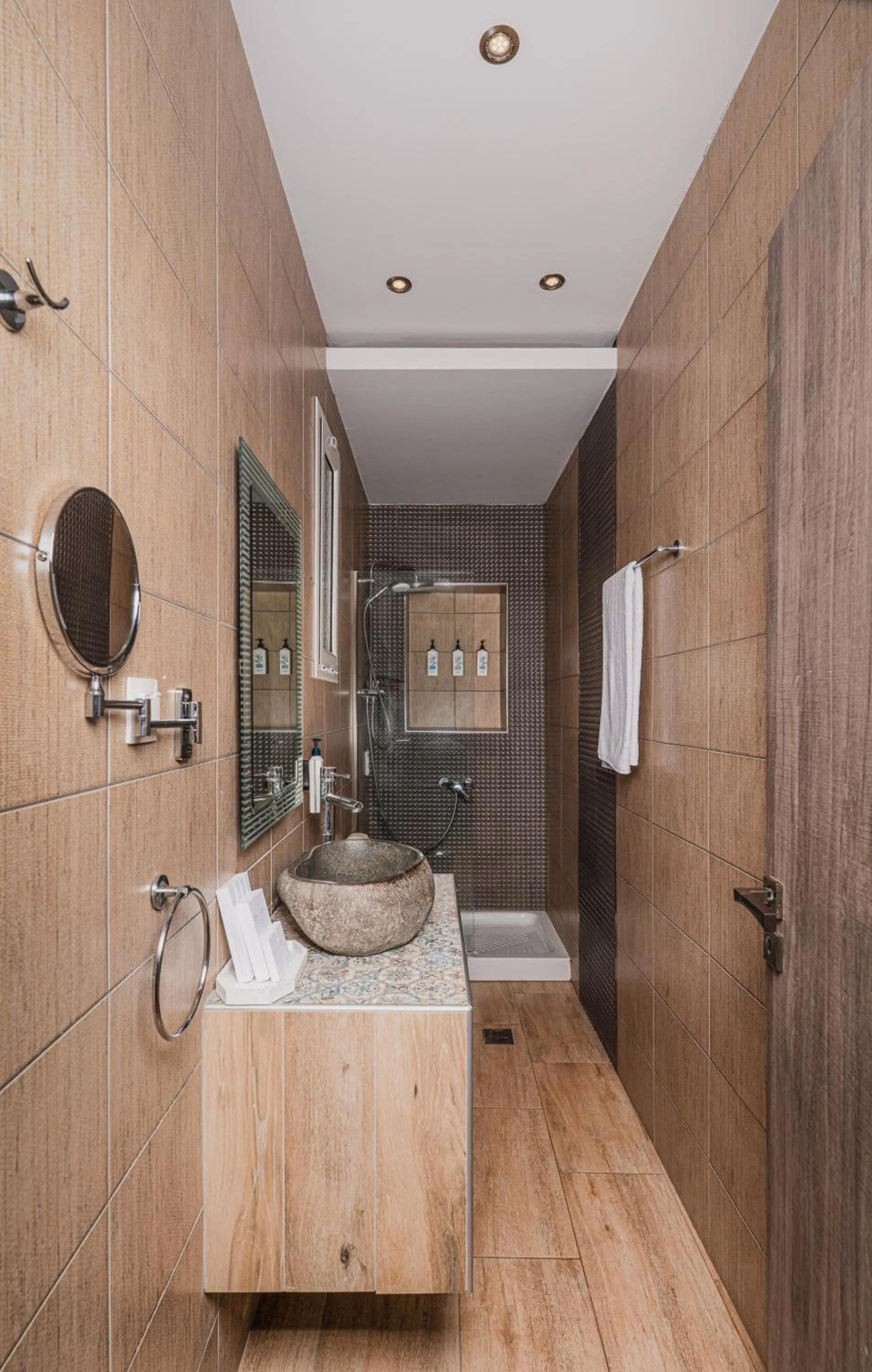 Shower in Aeolos Boutique Hotel & Suites