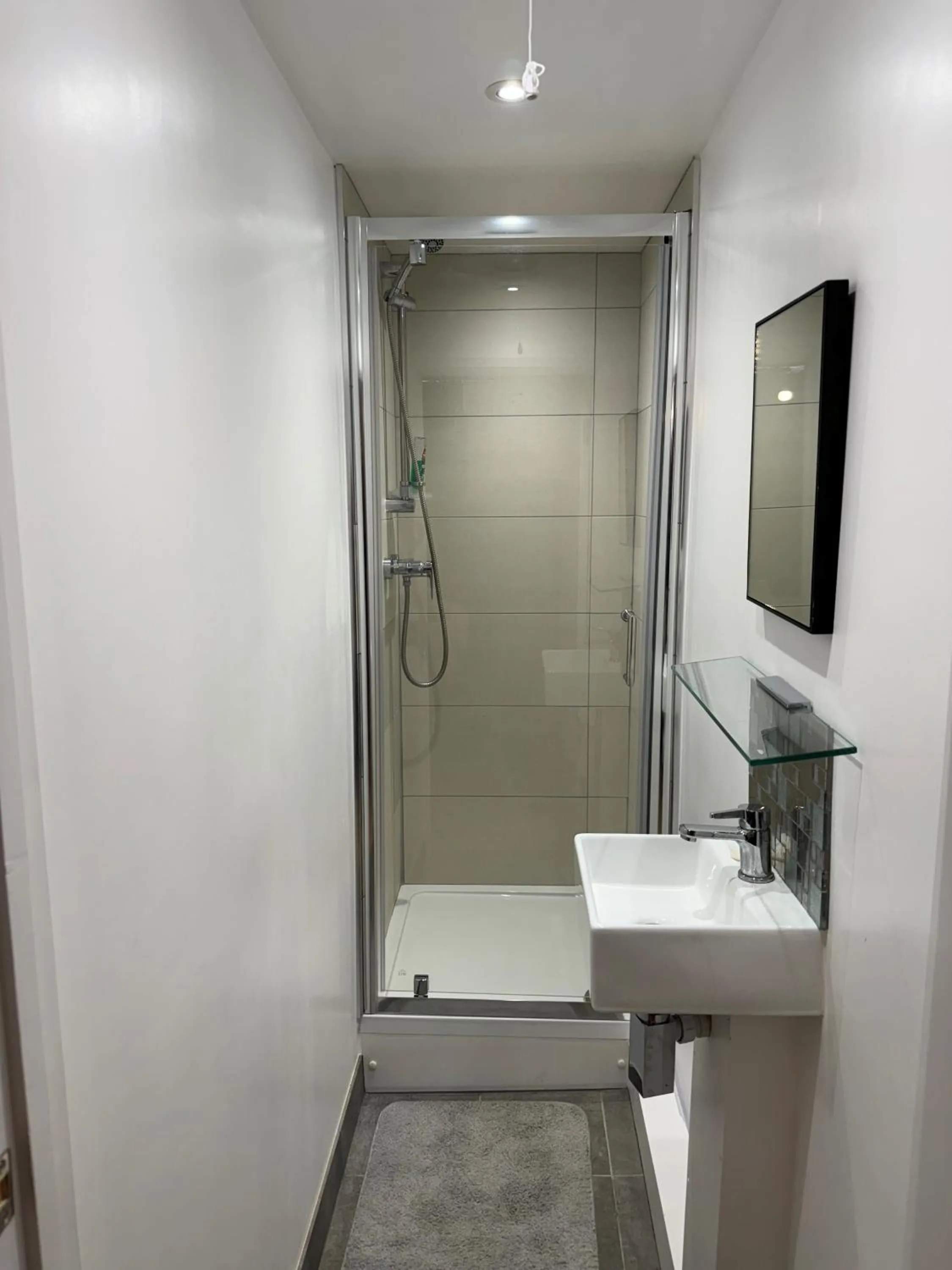 Central Comfort Rooms