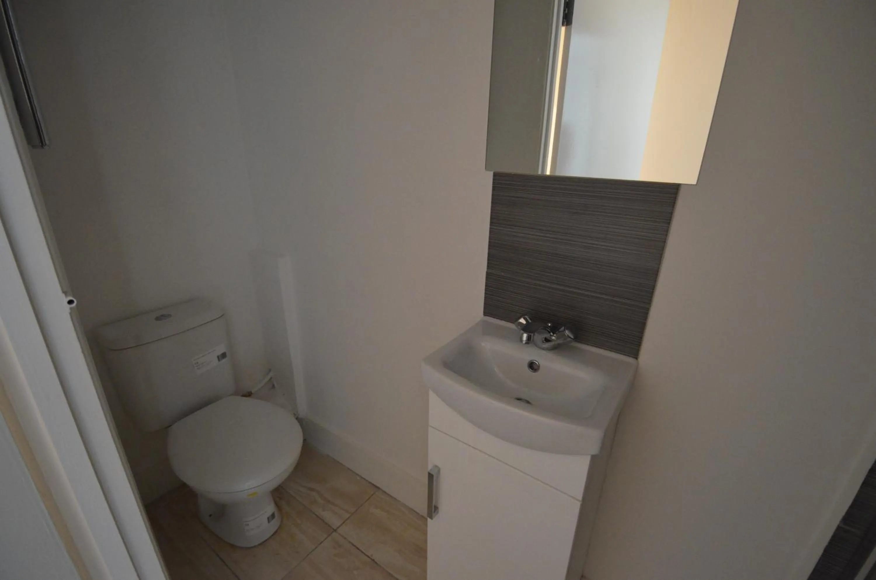 Central Comfort Rooms