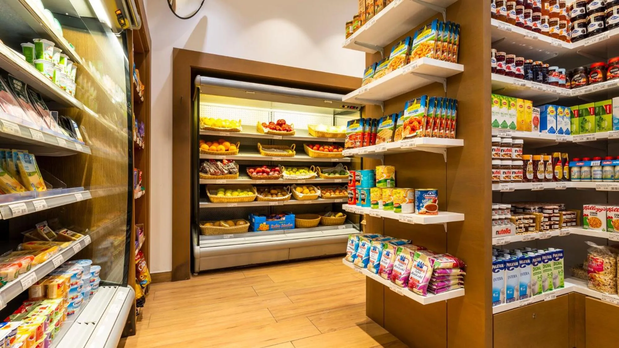 Supermarket/grocery shop in Hapimag Apartments Marbella