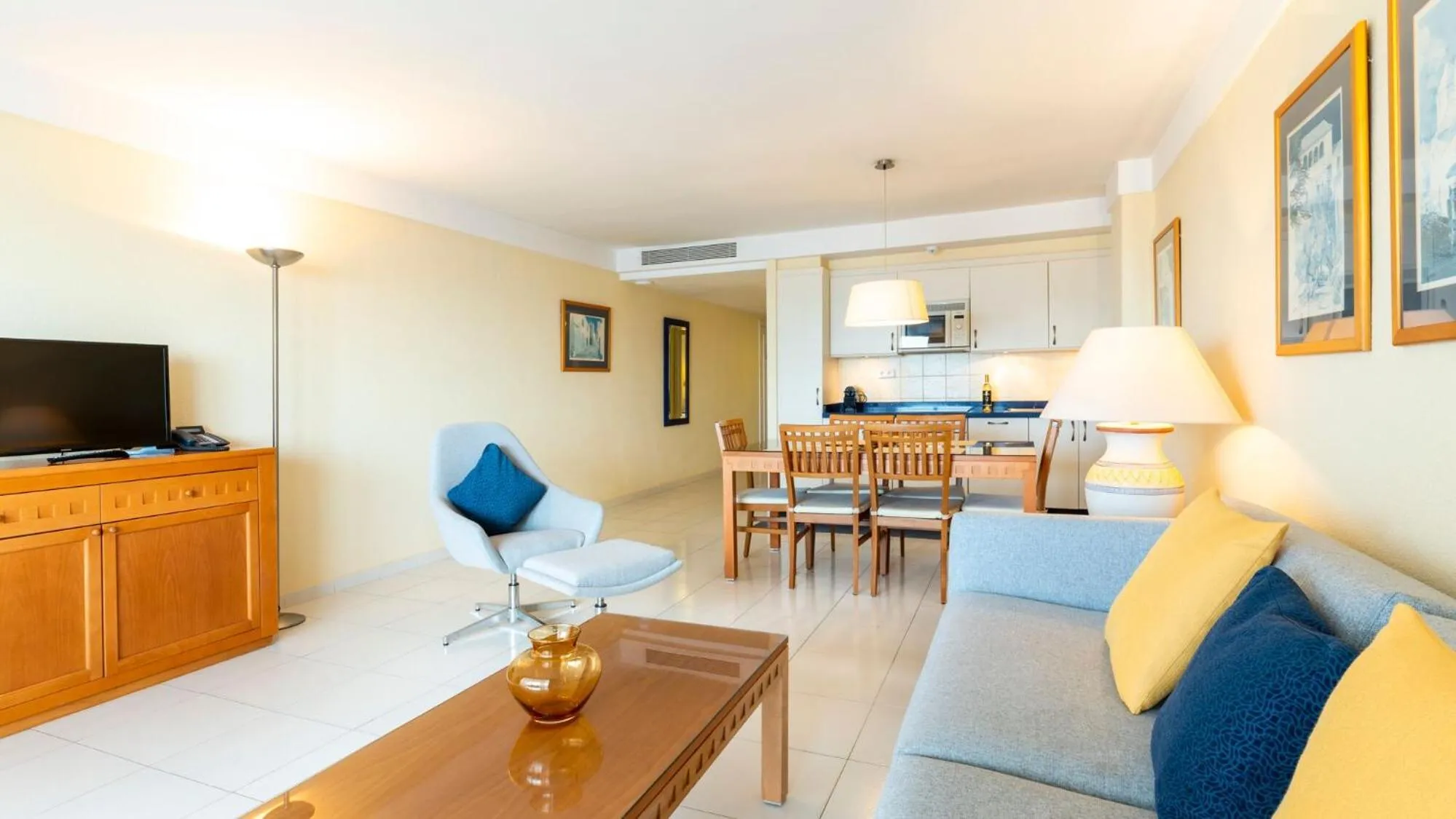 Living room in Hapimag Apartments Marbella