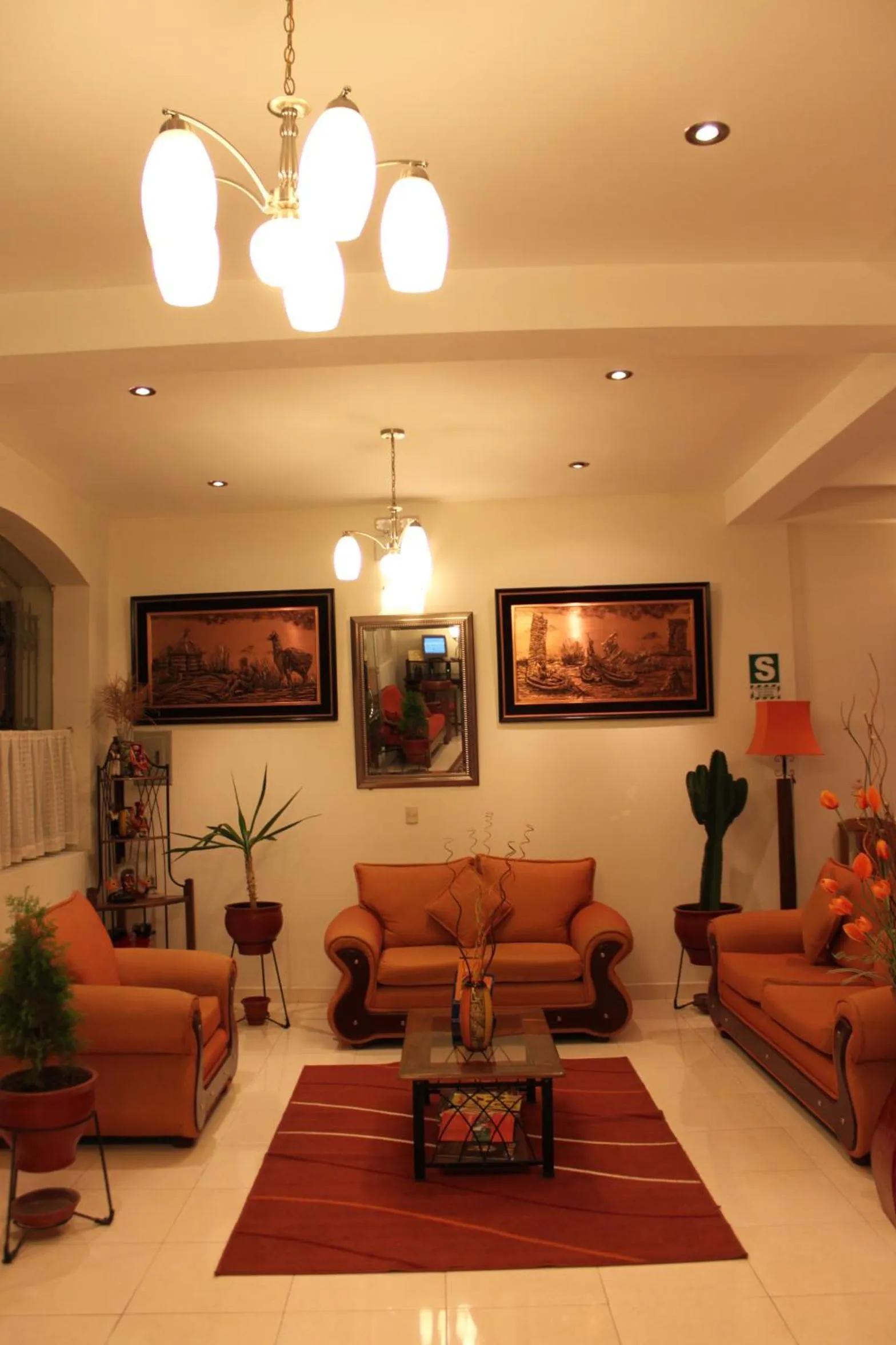 Photo of the whole room in Sol Plaza Hotel