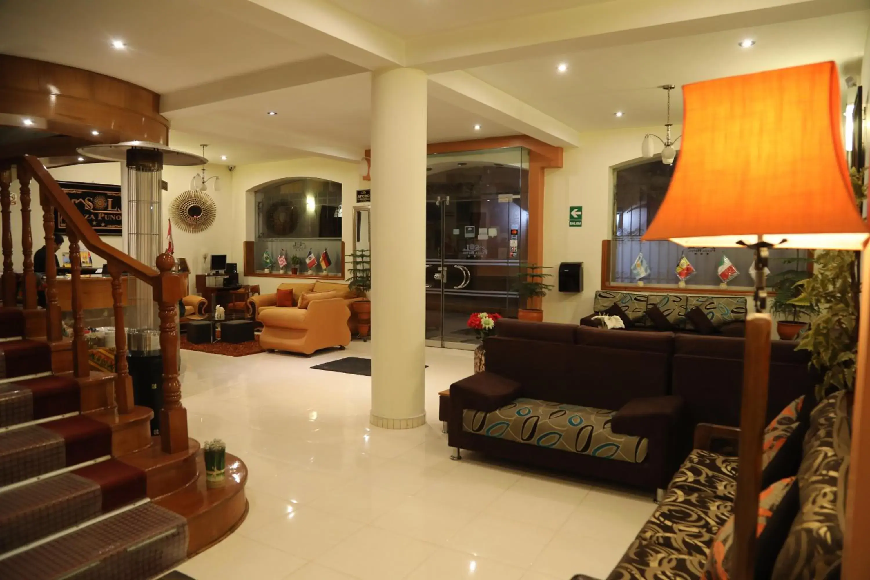 Facade/entrance in Sol Plaza Hotel Facade/entrance in Sol Plaza Hotel