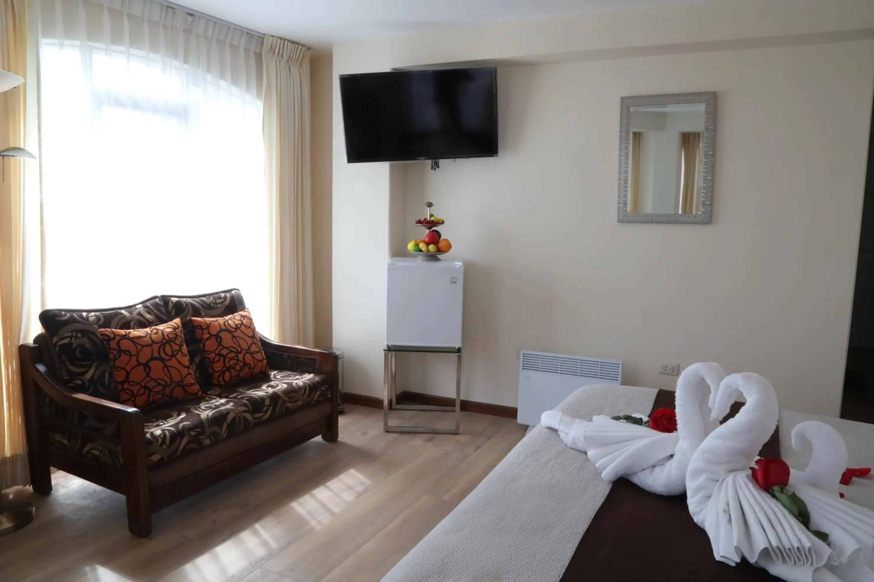 TV and multimedia, Bed in Sol Plaza Hotel