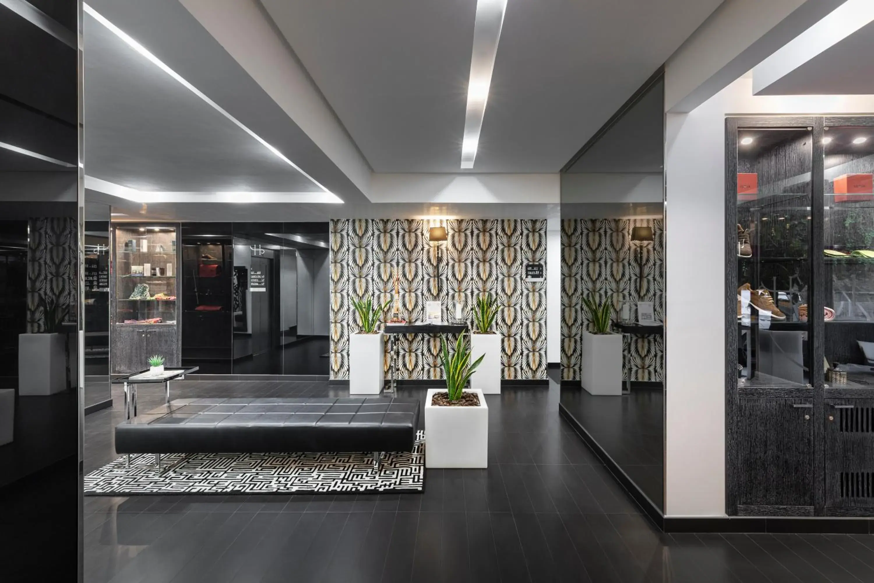 Facade/entrance in LHP Hotel Santa Margherita Palace & SPA Facade/entrance in LHP Hotel Santa Margherita Palace & SPA