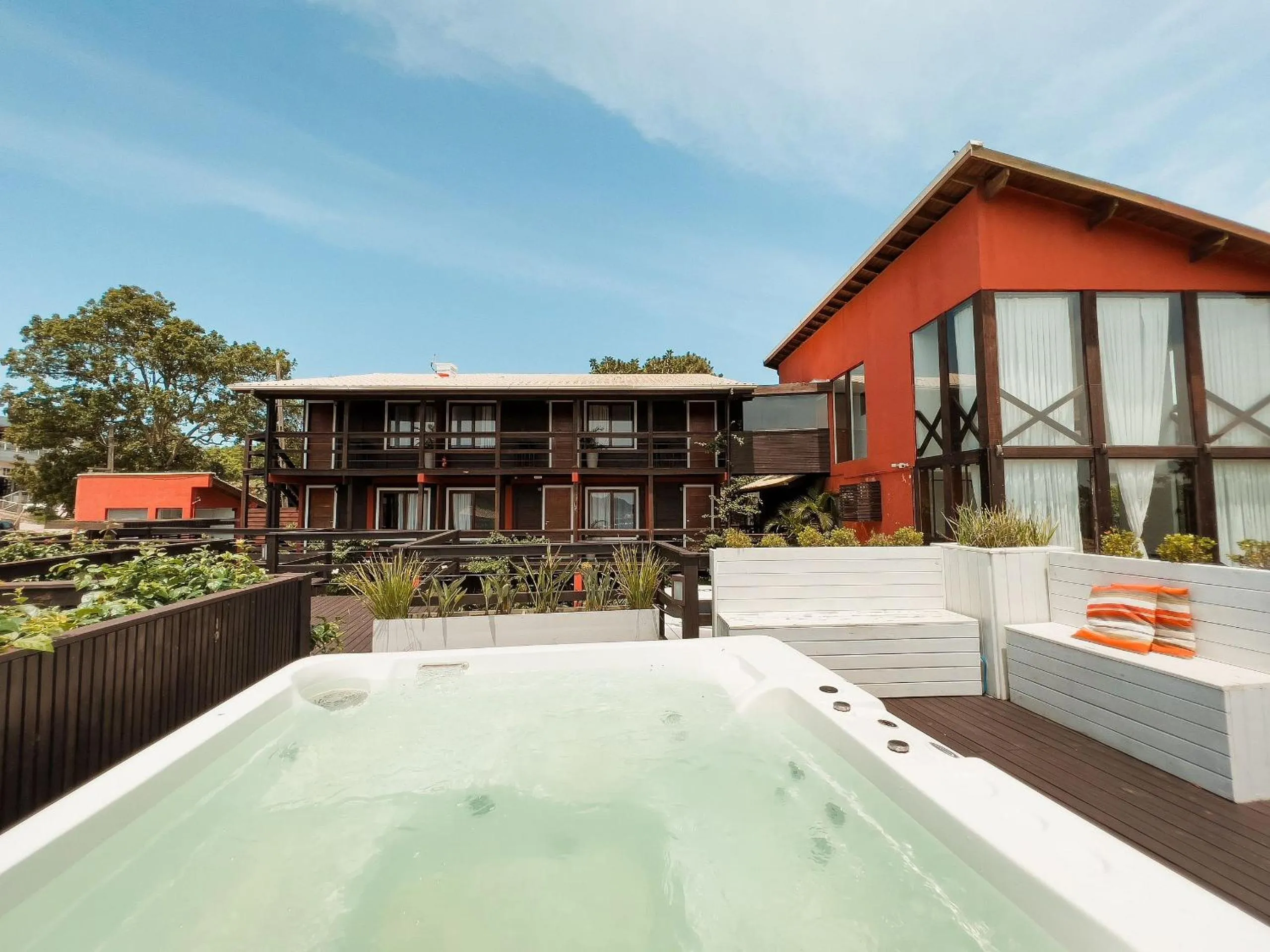 Hot Tub in Pousada Solar dos Lírios - Praia do Rosa