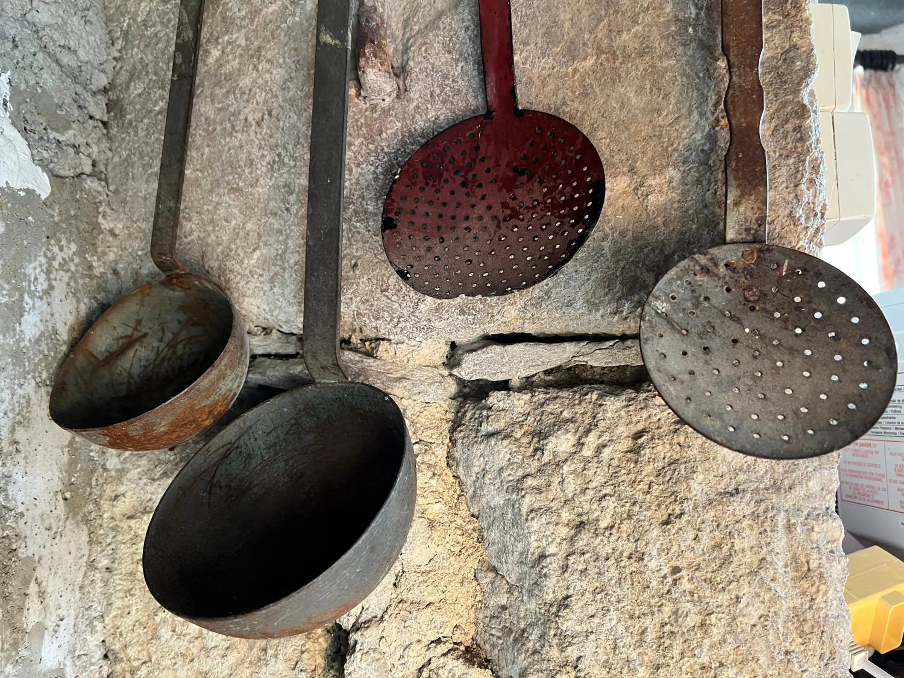 Decorative detail in LES GITES D'ARDAILLERS