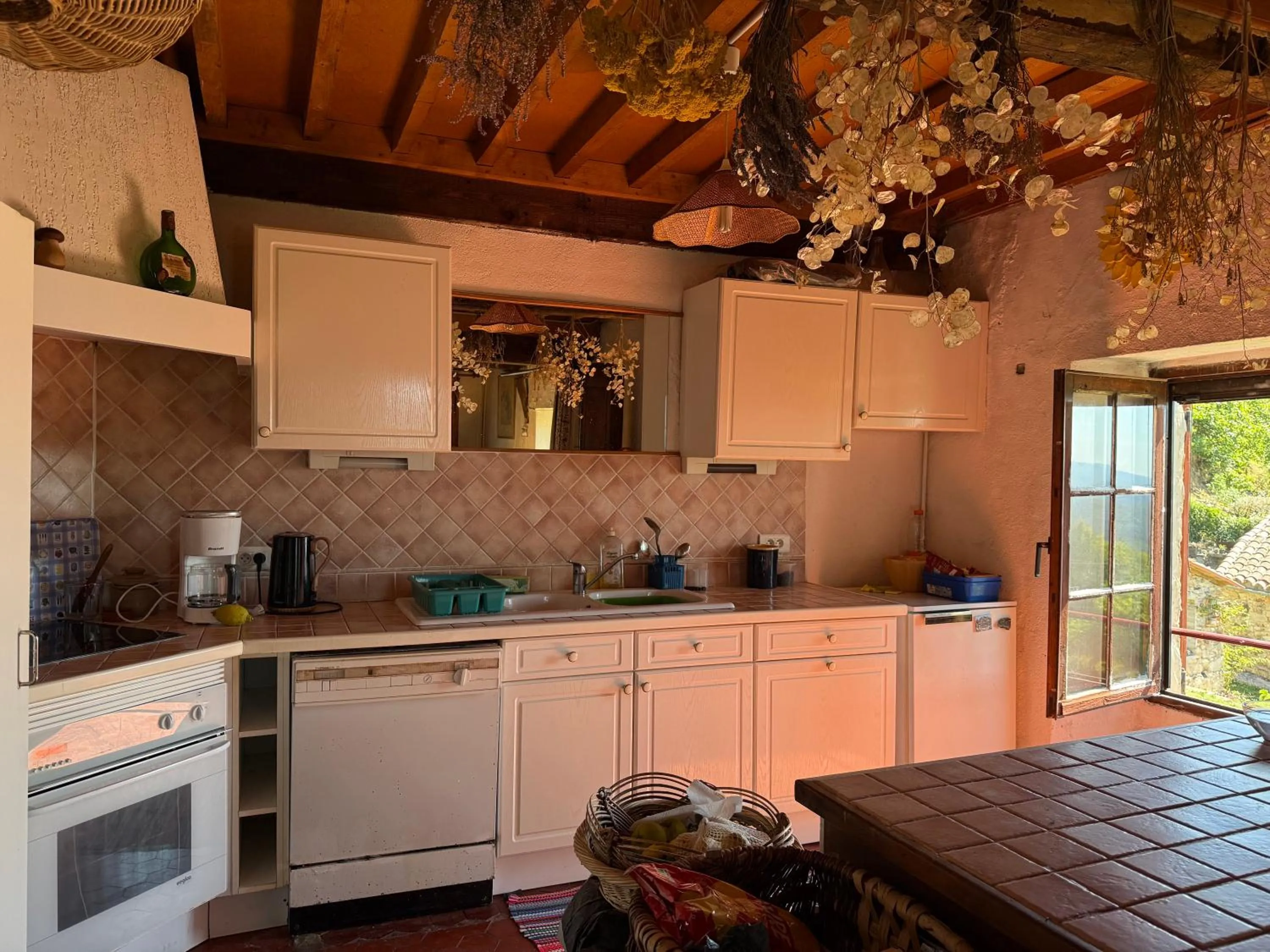 kitchen in LES GITES D'ARDAILLERS