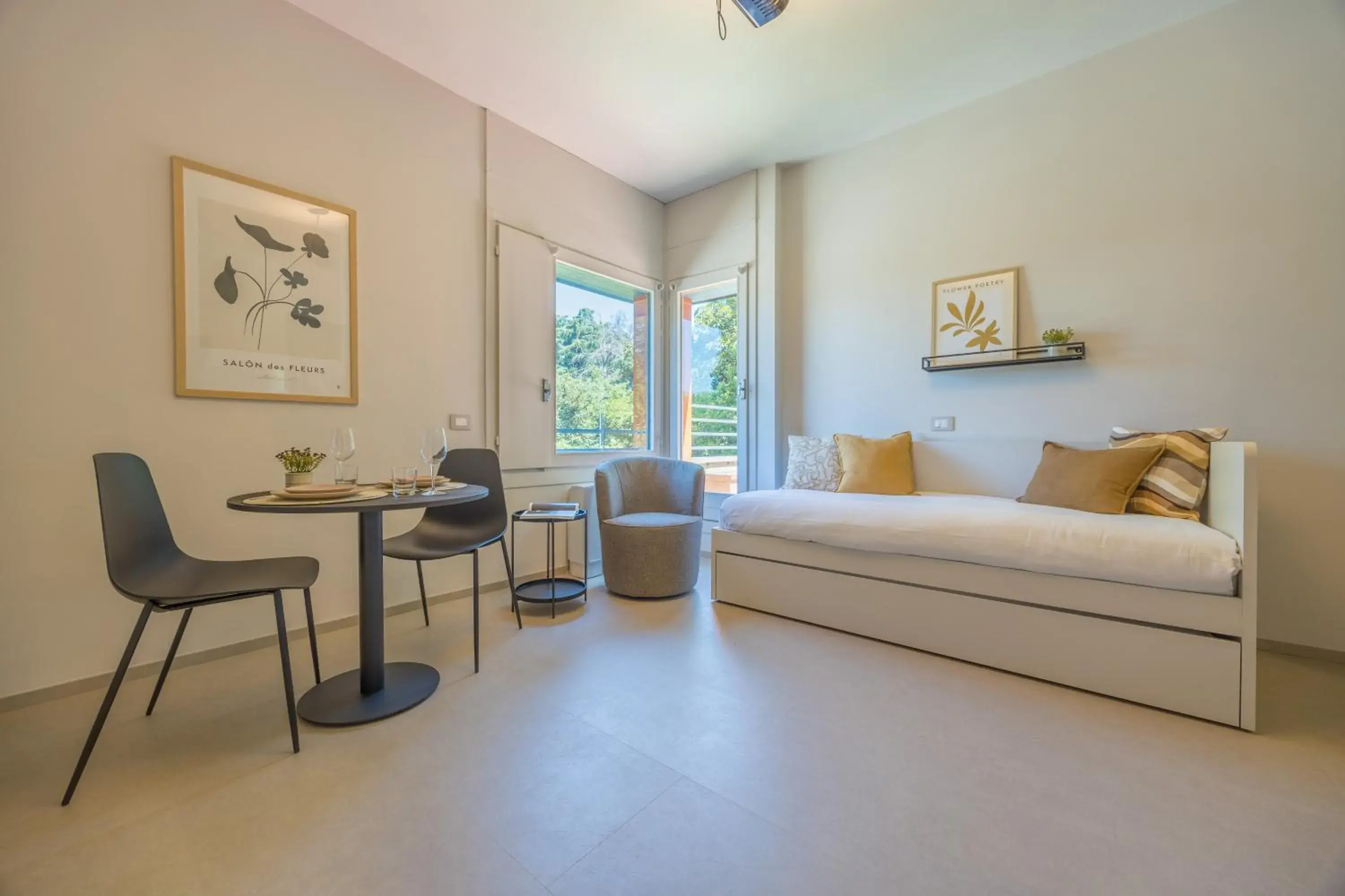 View (from property/room), Bed in Residence Hotel Siloe View (from property/room), Bed in Residence Hotel Siloe