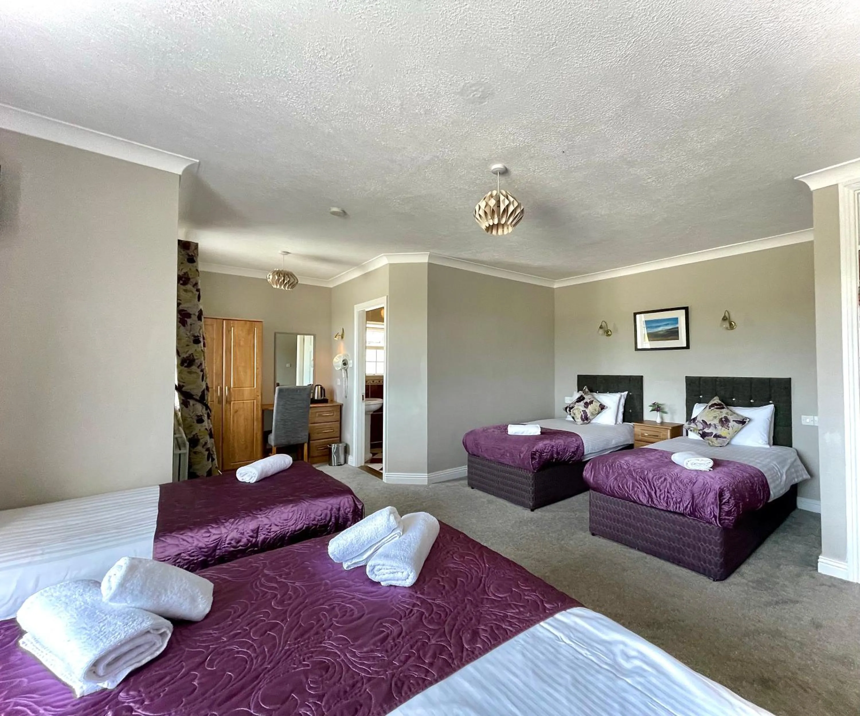 Bed in Glasha Meadows Accommodation