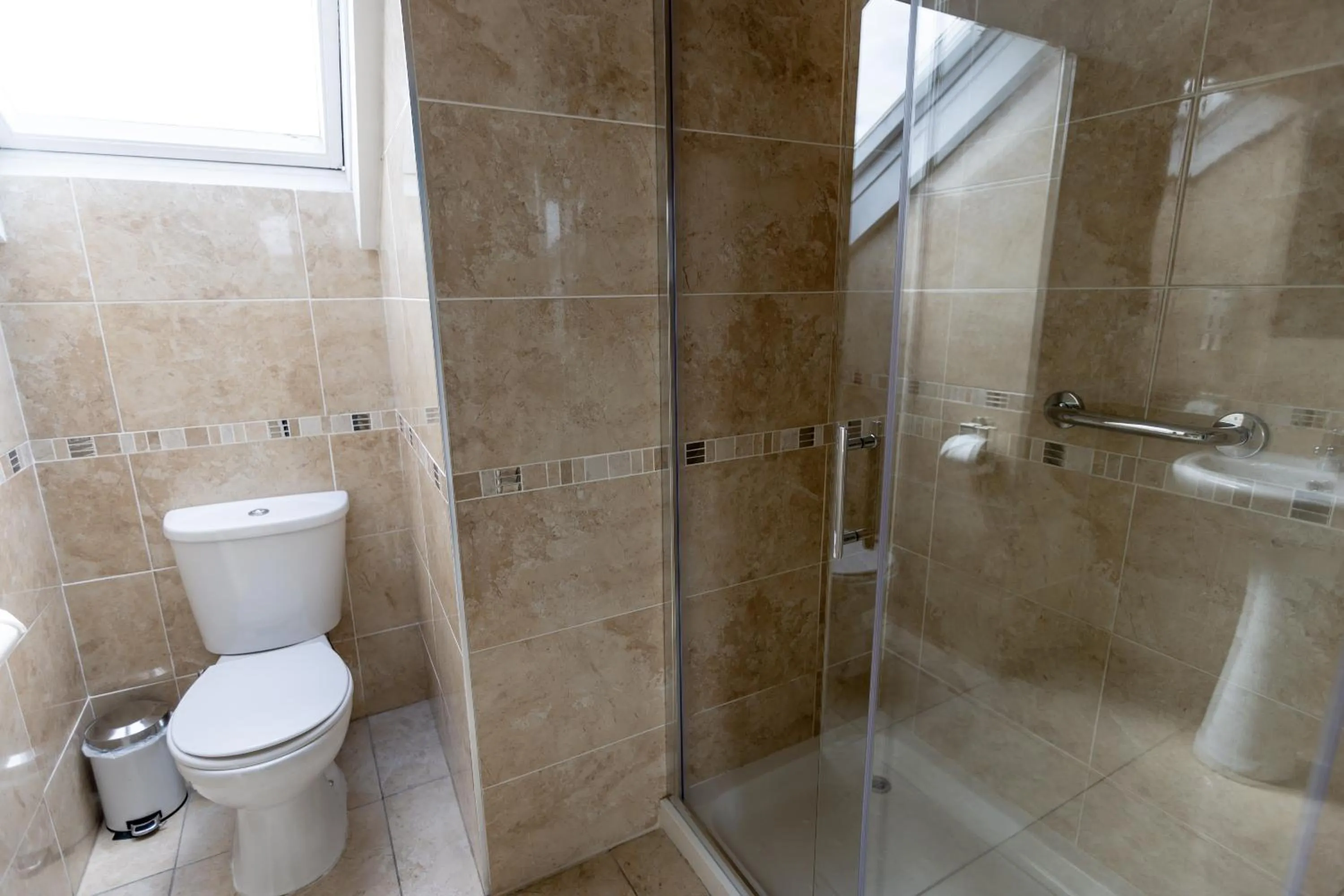 Bathroom in Glasha Meadows Accommodation