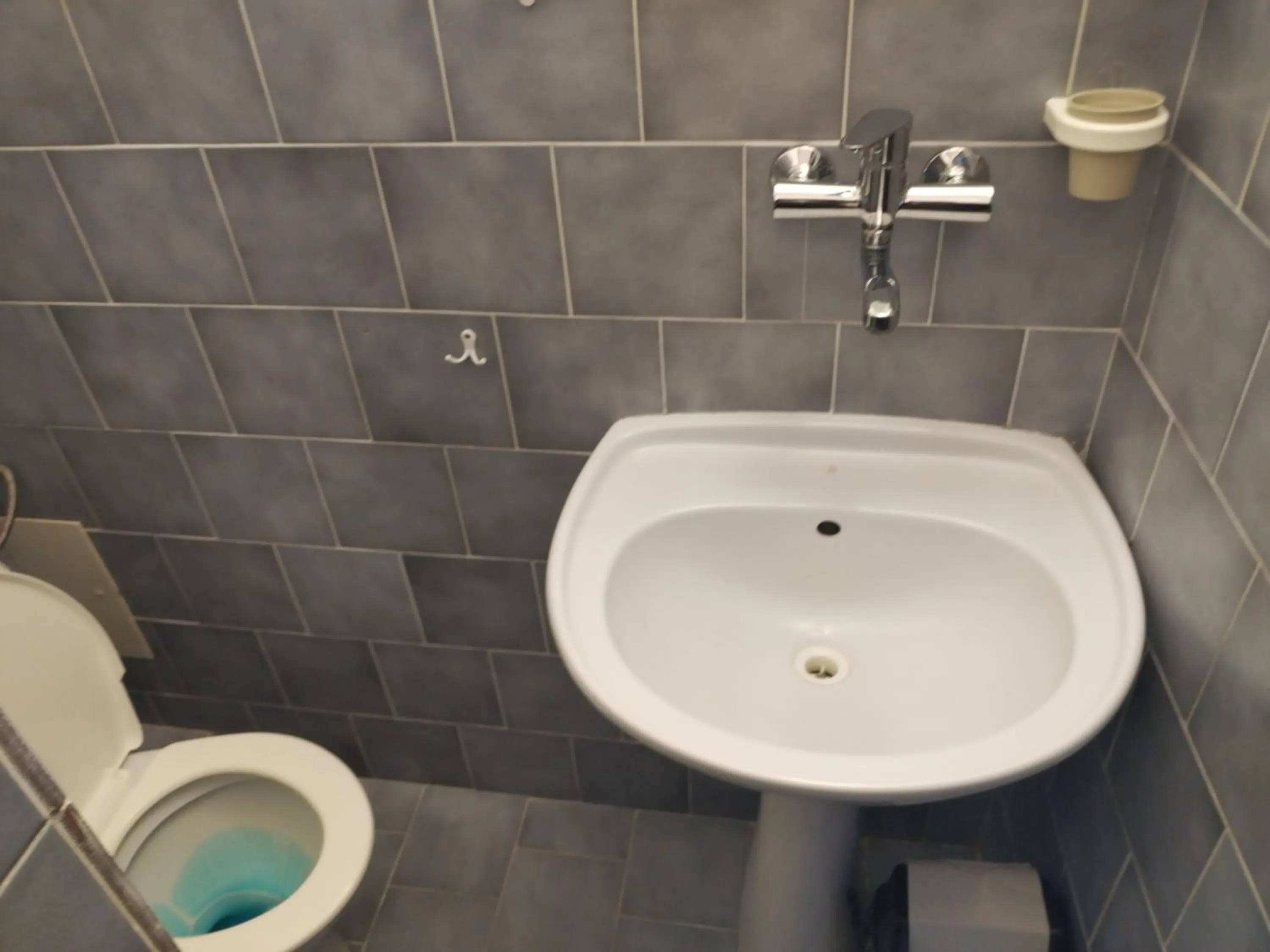 Bathroom in Pension Sparta