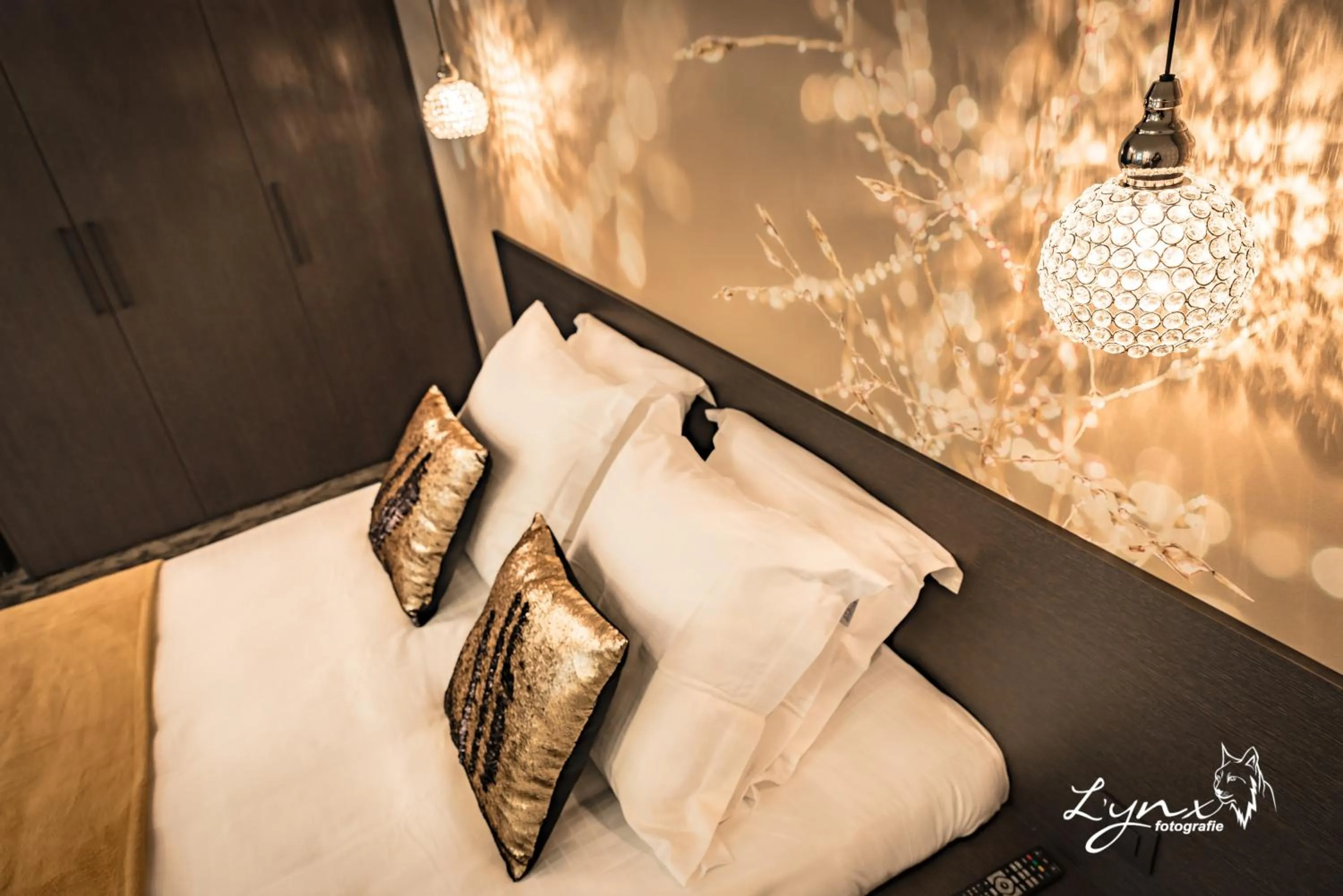 Decorative detail, Bed in De Vesten Comfort Lodge