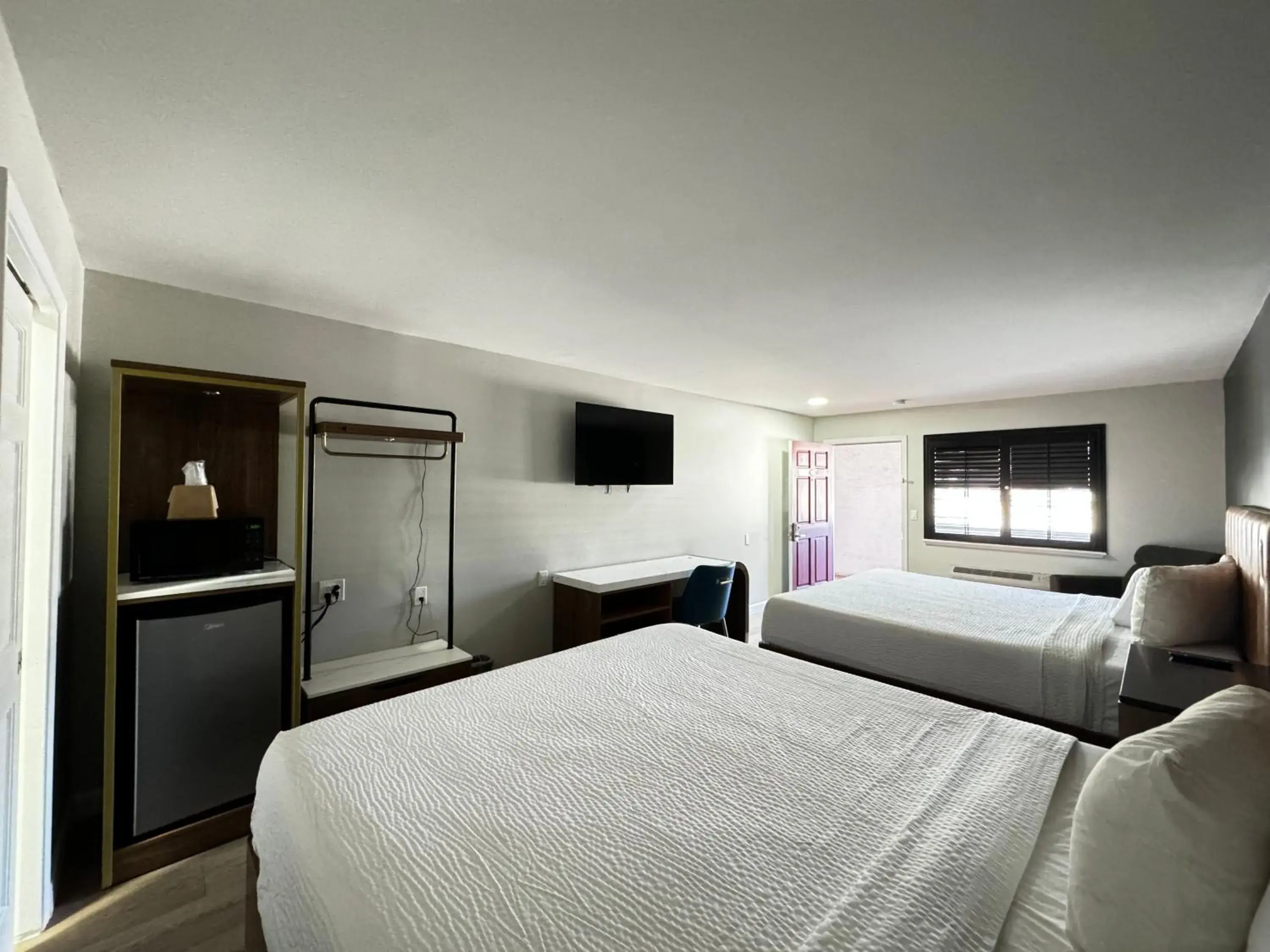 Bed in SureStay by Best Western Morgan Hill Bed in SureStay by Best Western Morgan Hill