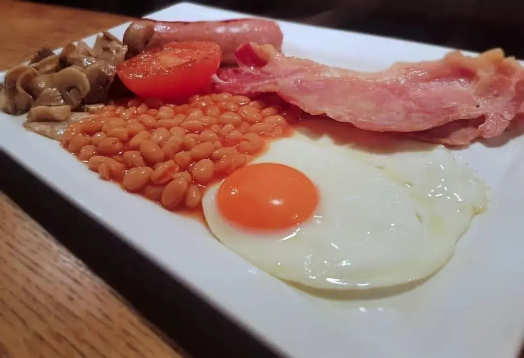 Food in Glendale Hotel Food in Glendale Hotel