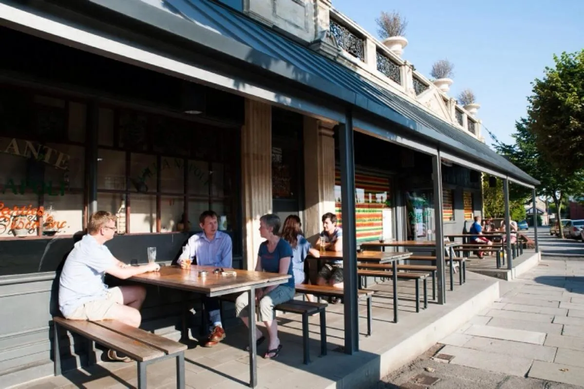 Balcony/Terrace in Glendale Hotel