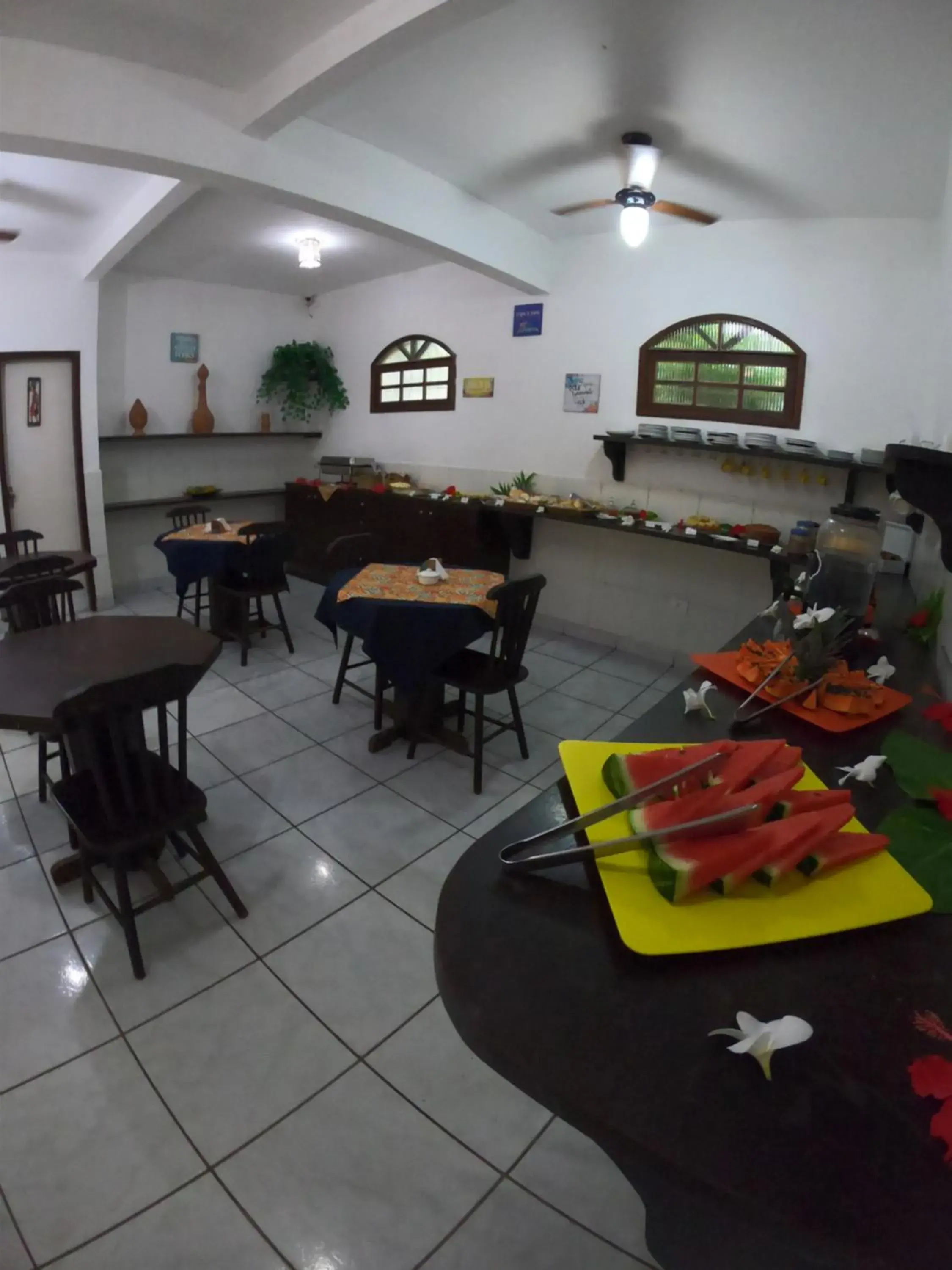 Restaurant/places to eat in Aguamarinha Pousada Restaurant/places to eat in Aguamarinha Pousada