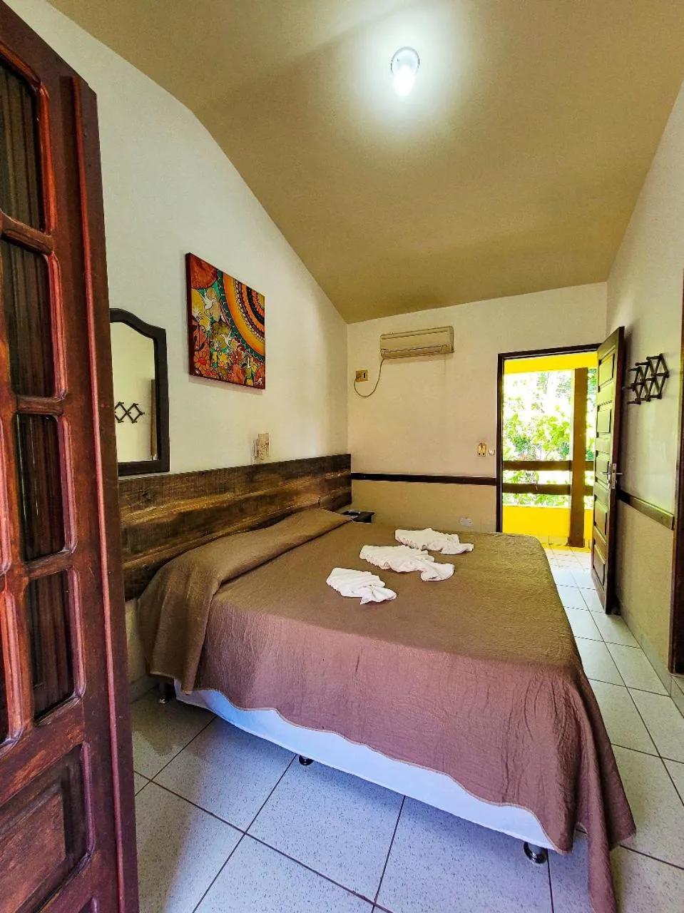 Property building, Bed in Aguamarinha Pousada