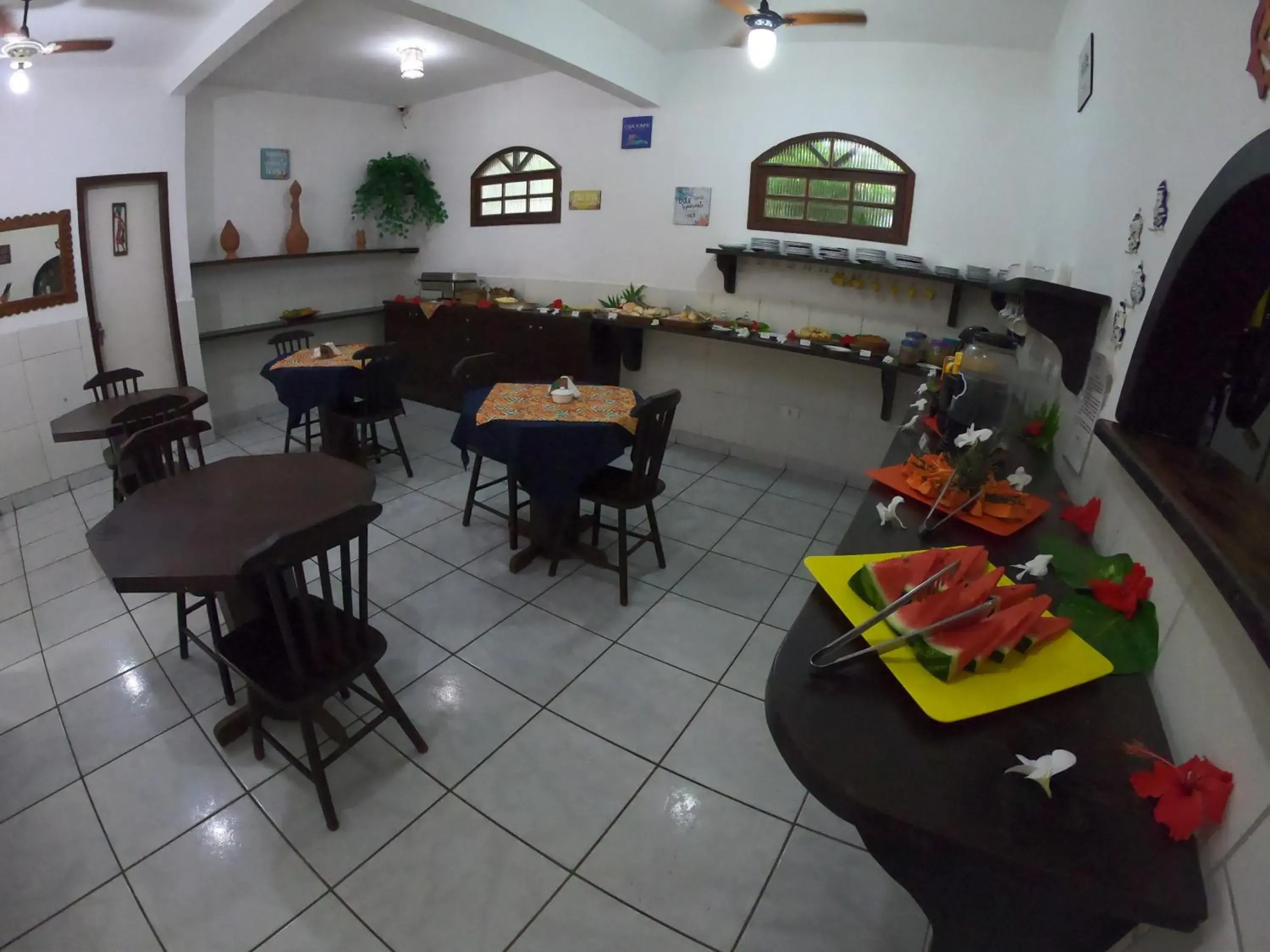 Restaurant/places to eat in Aguamarinha Pousada Restaurant/places to eat in Aguamarinha Pousada