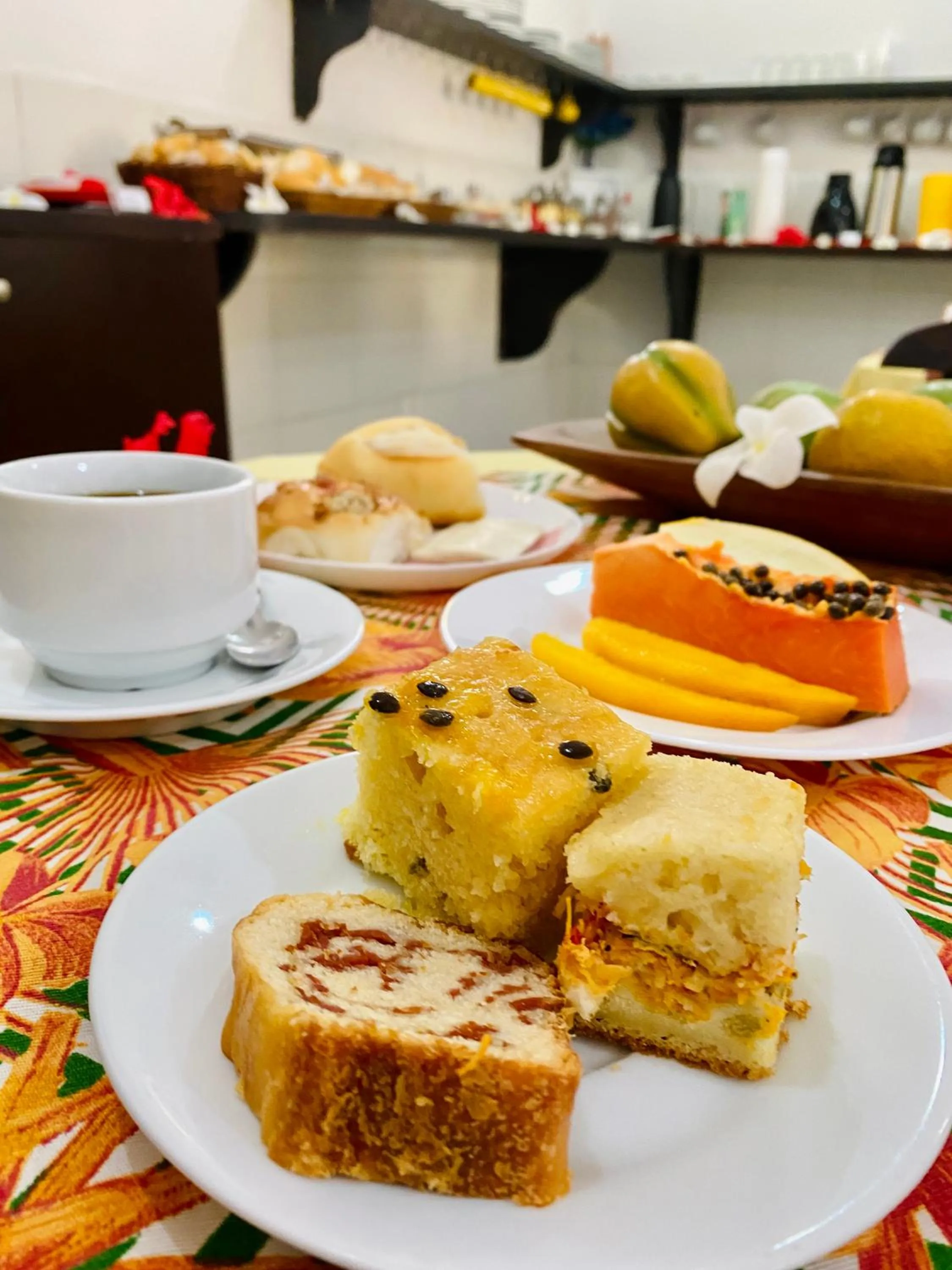 Breakfast in Aguamarinha Pousada