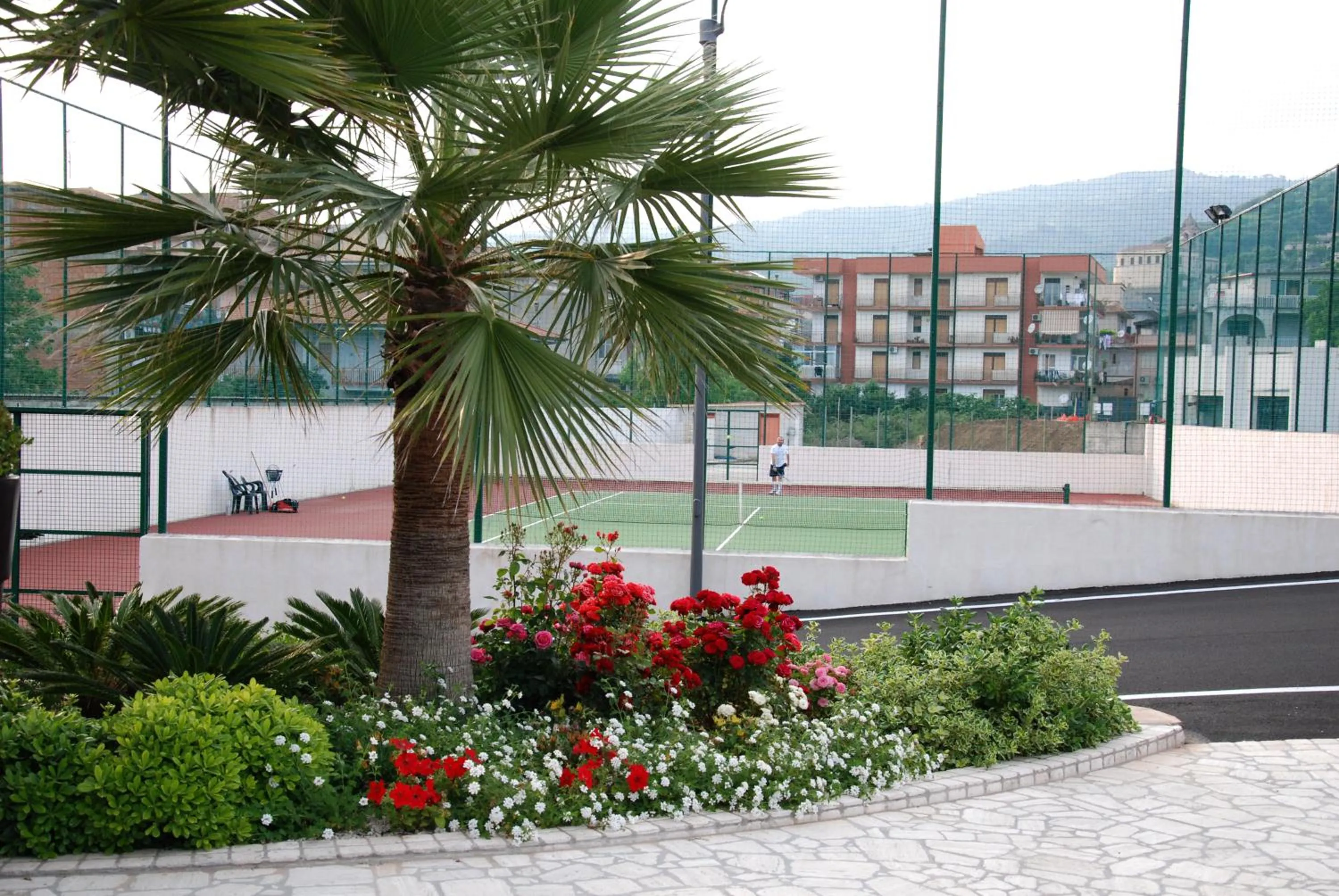 Tennis court in Alcantara Resort di Charme Adults Only