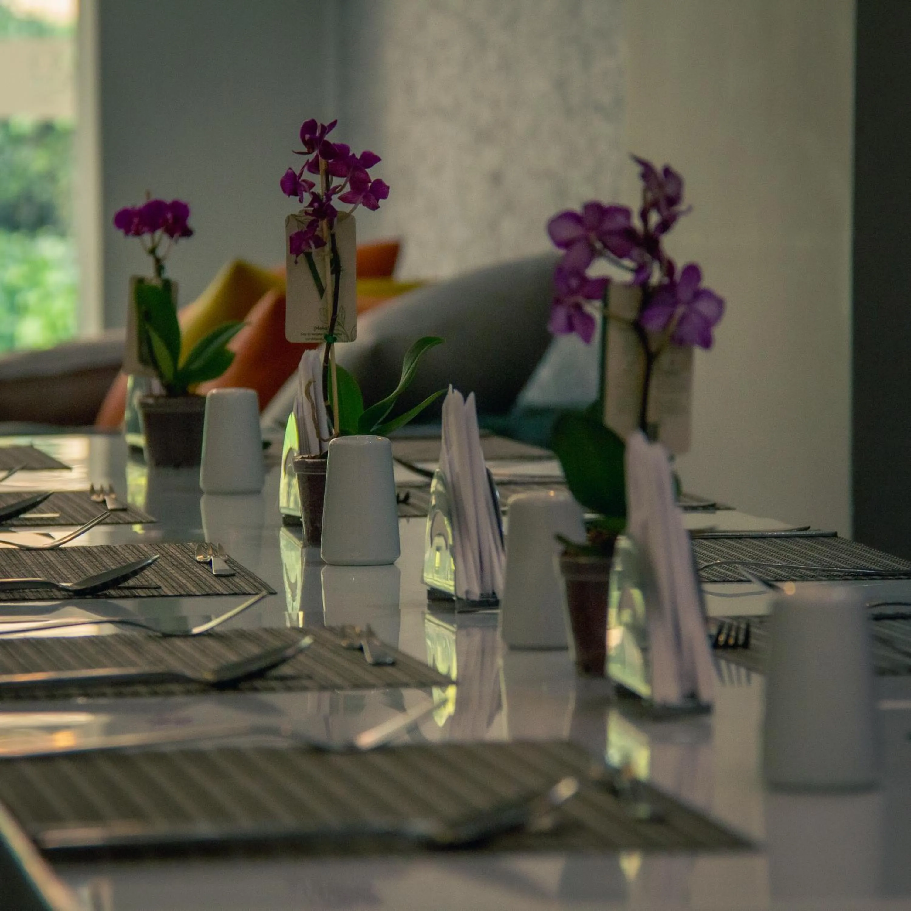 Restaurant/places to eat in Hotel City Bog Expo Museo