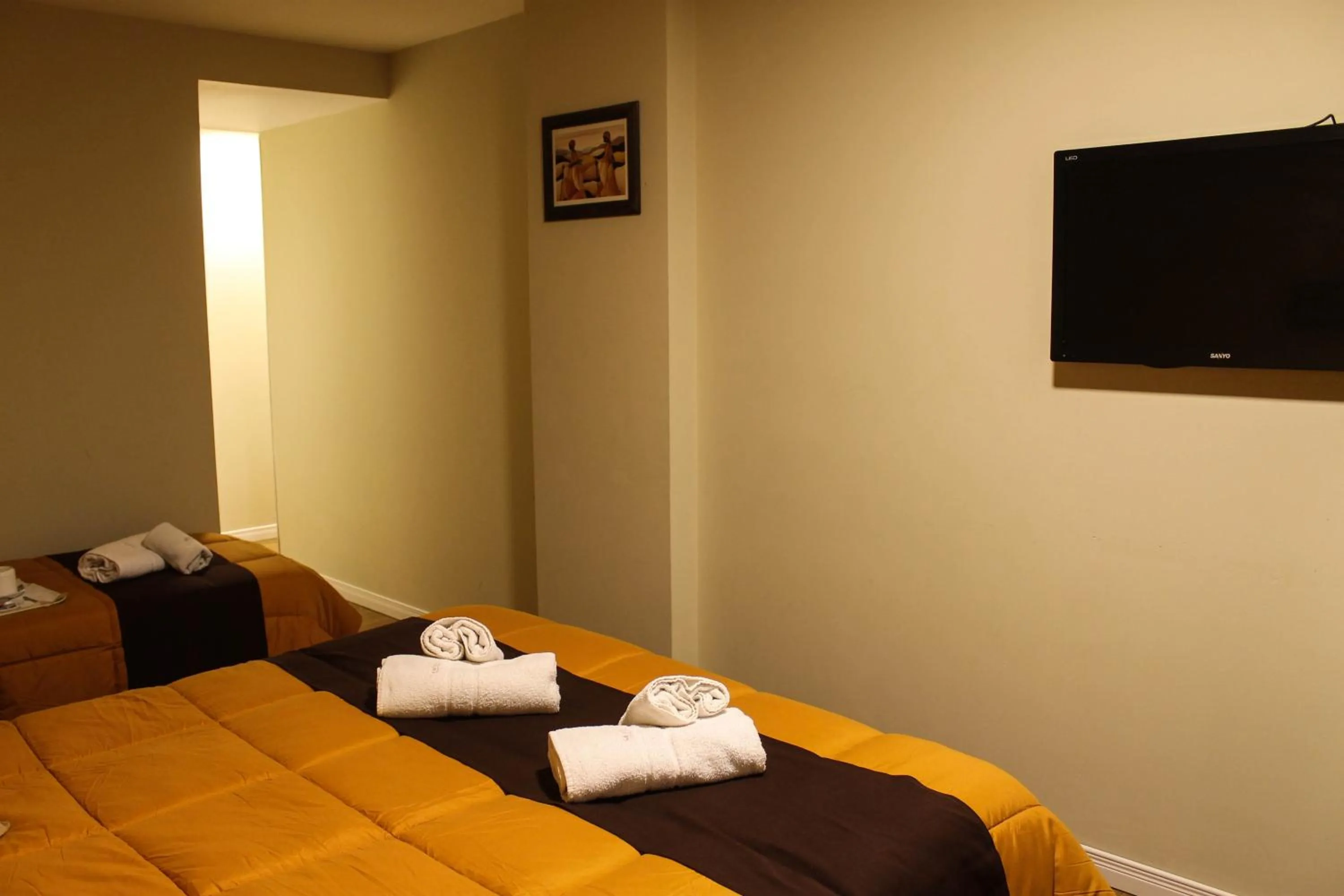 Bedroom, Bed in Savannah Cordoba Hotel