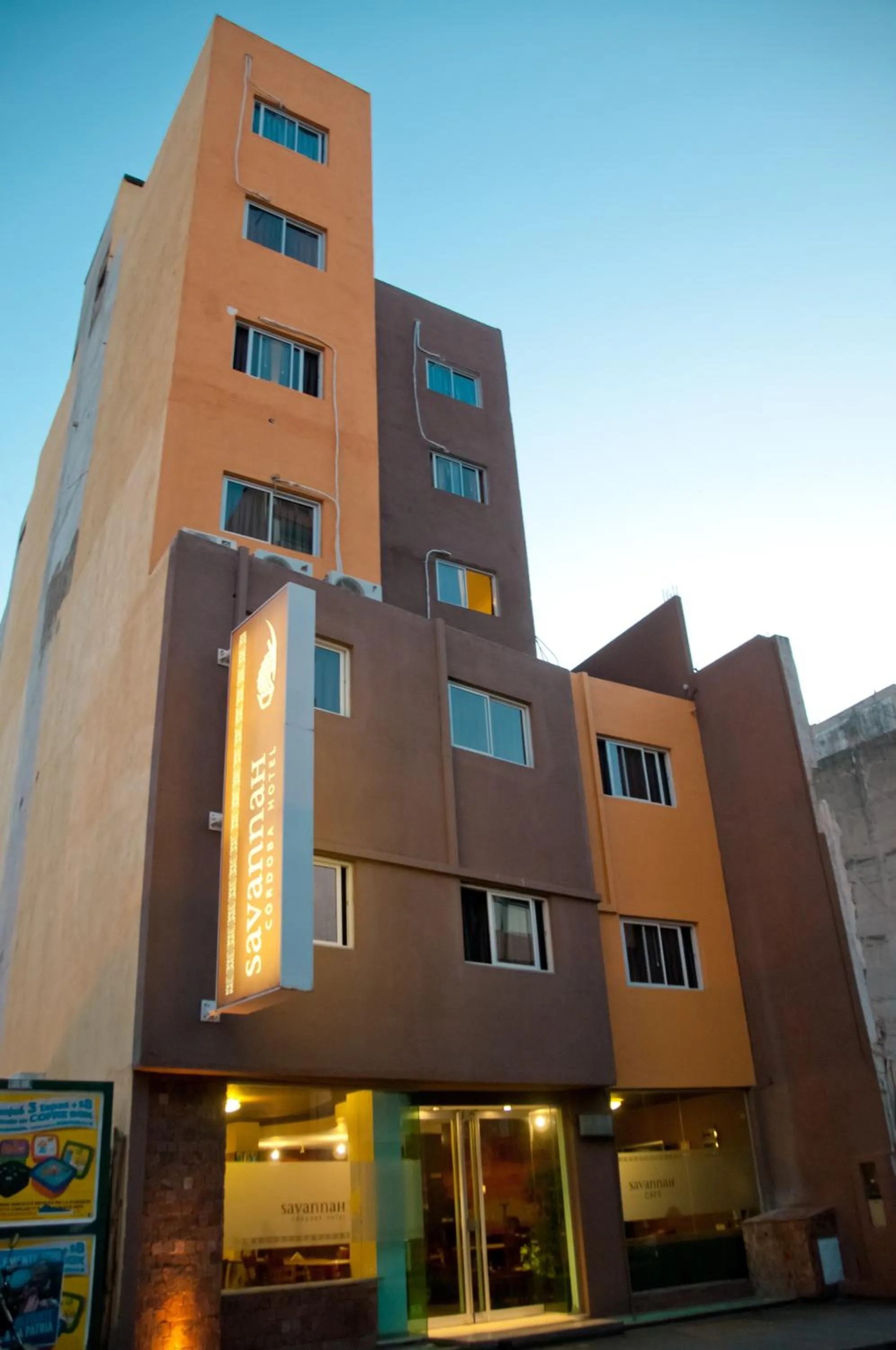 Facade/entrance in Savannah Cordoba Hotel