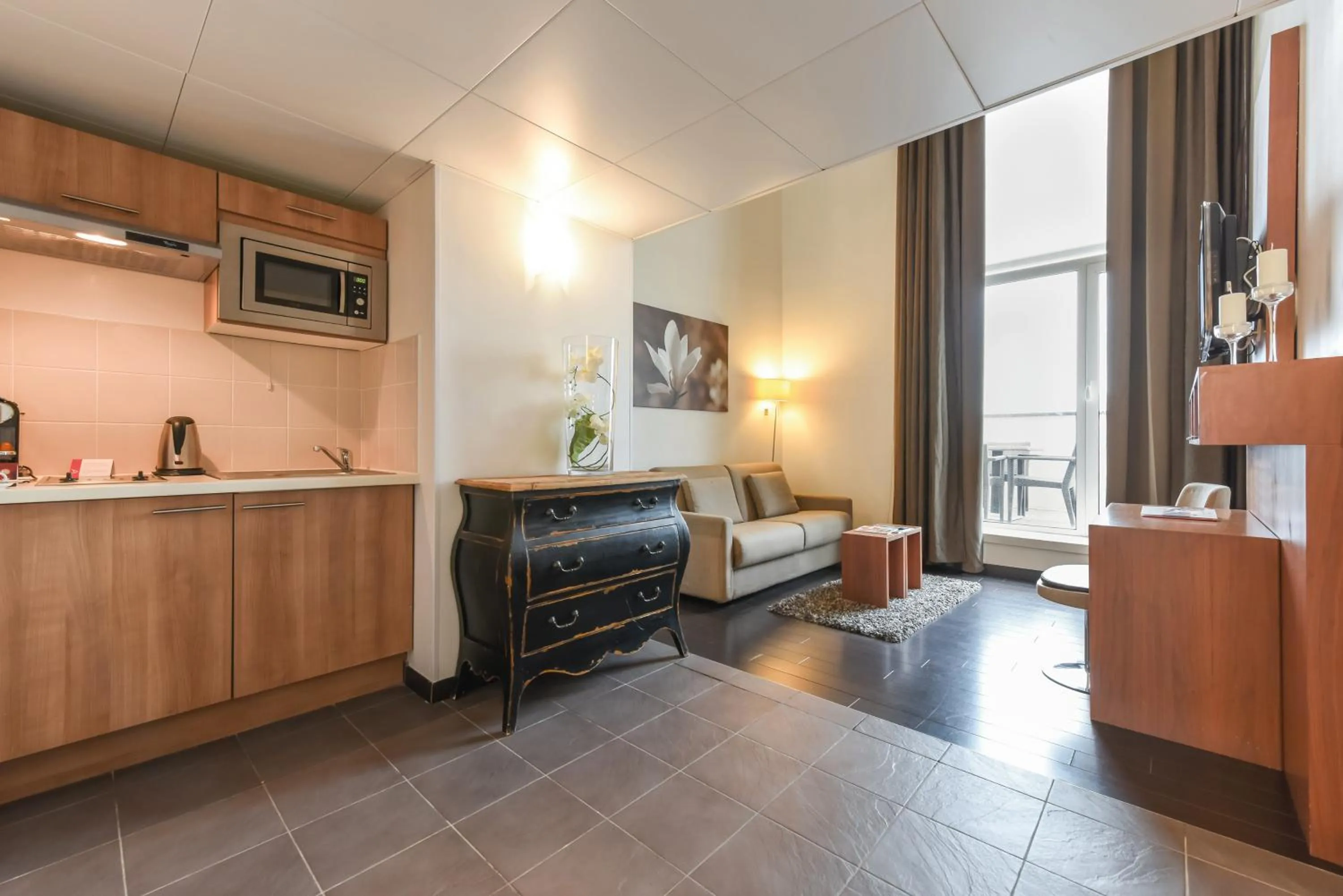 Kitchen or kitchenette in Appart'City Collection Paris Grande Bibliothèque