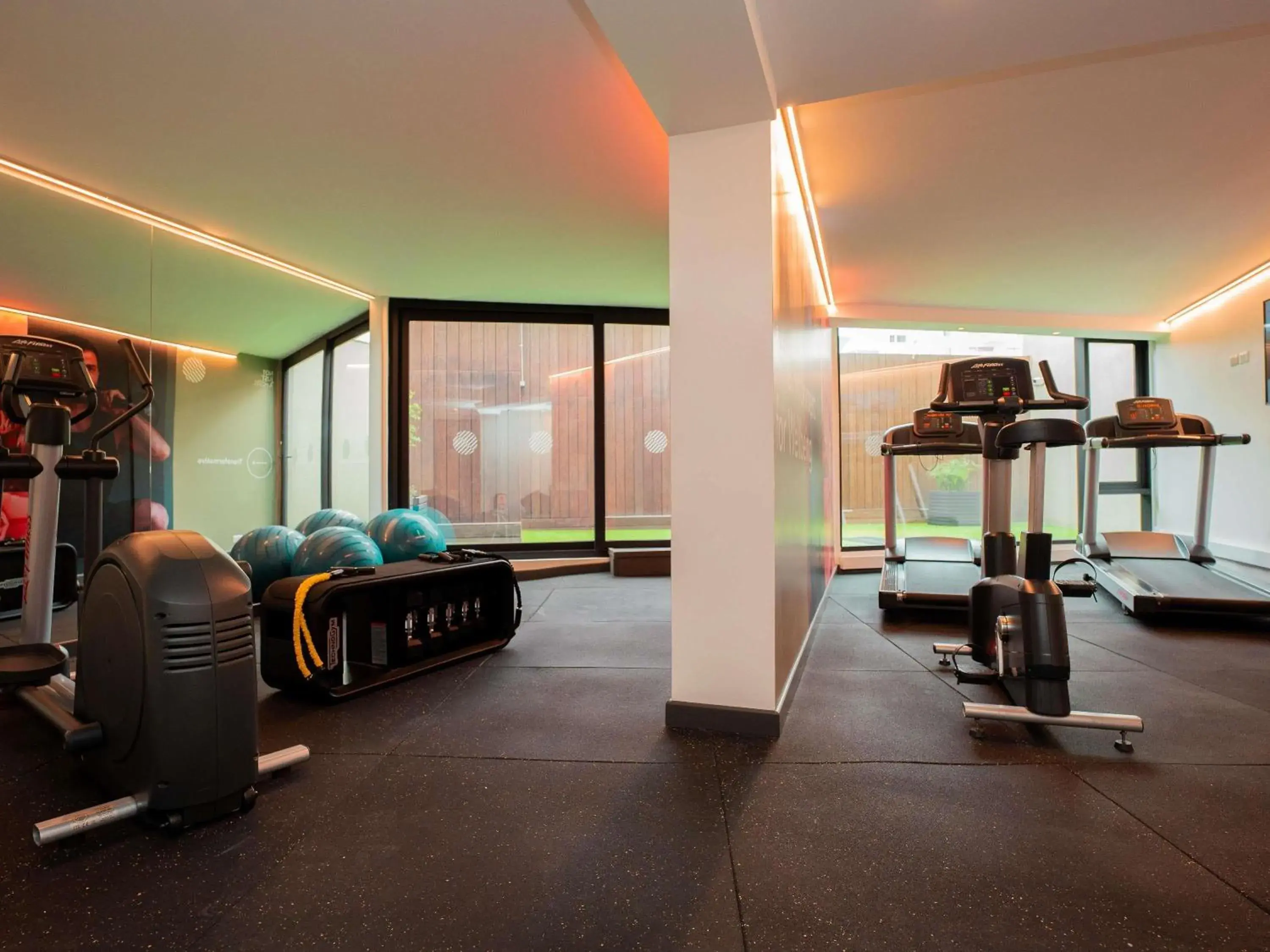 Fitness centre/facilities in Pullman Vina del Mar San Martin Fitness centre/facilities in Pullman Vina del Mar San Martin