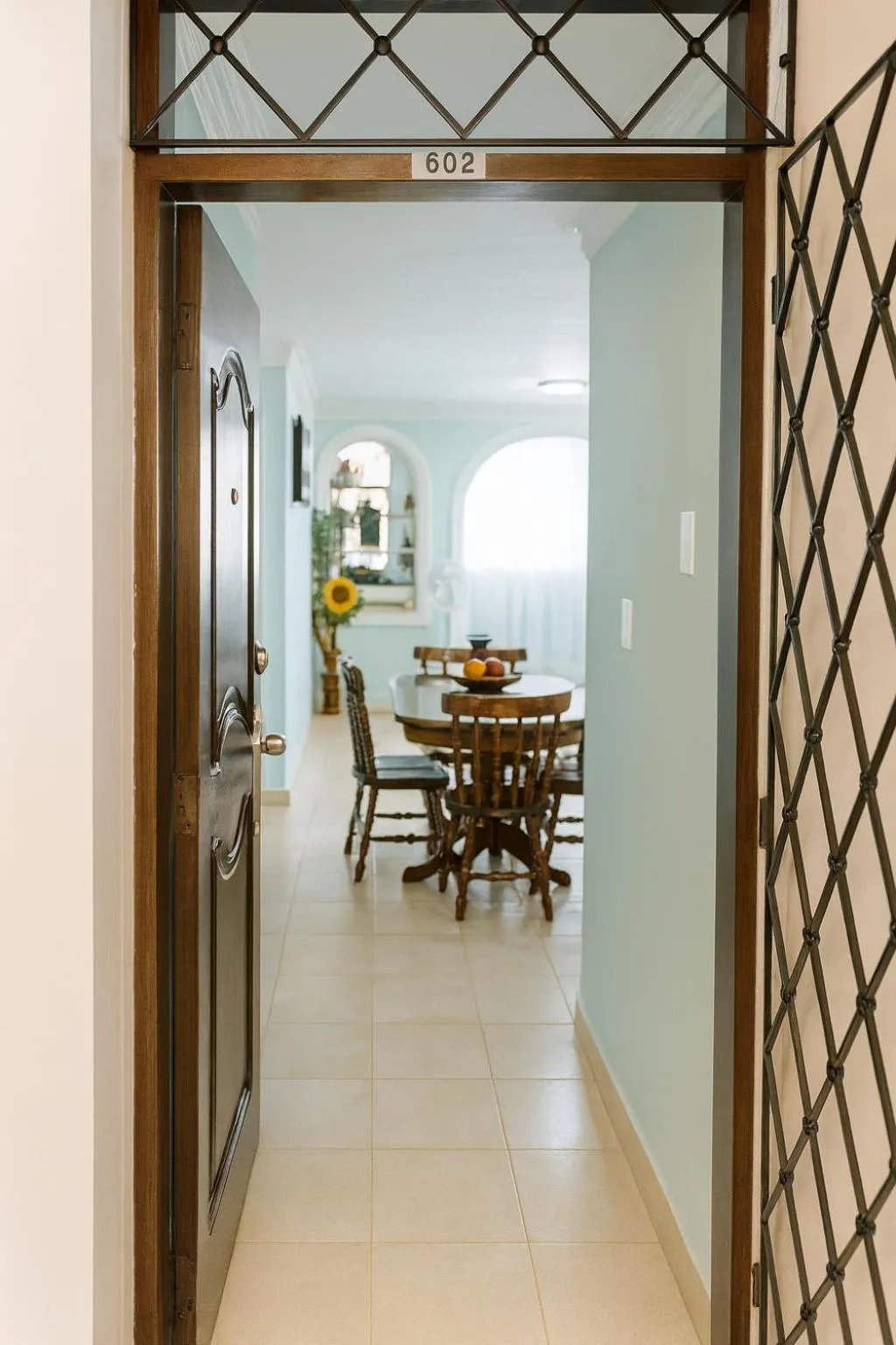 Dining area in Nabusimake Apartamentos By DANP