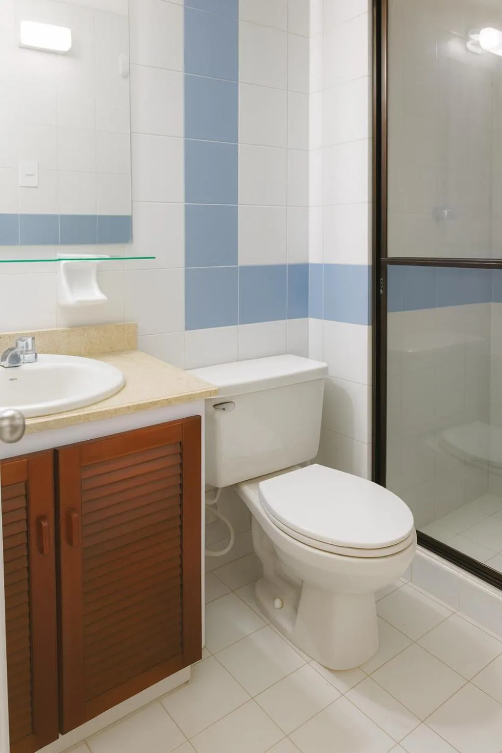 Shower in Nabusimake Apartamentos By DANP