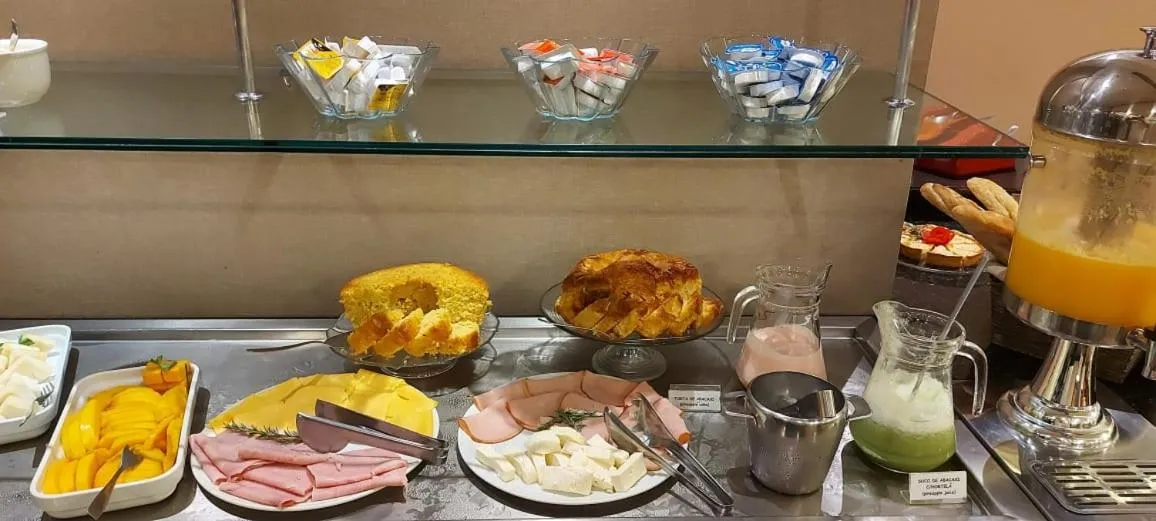Breakfast in Icaraí Praia Hotel