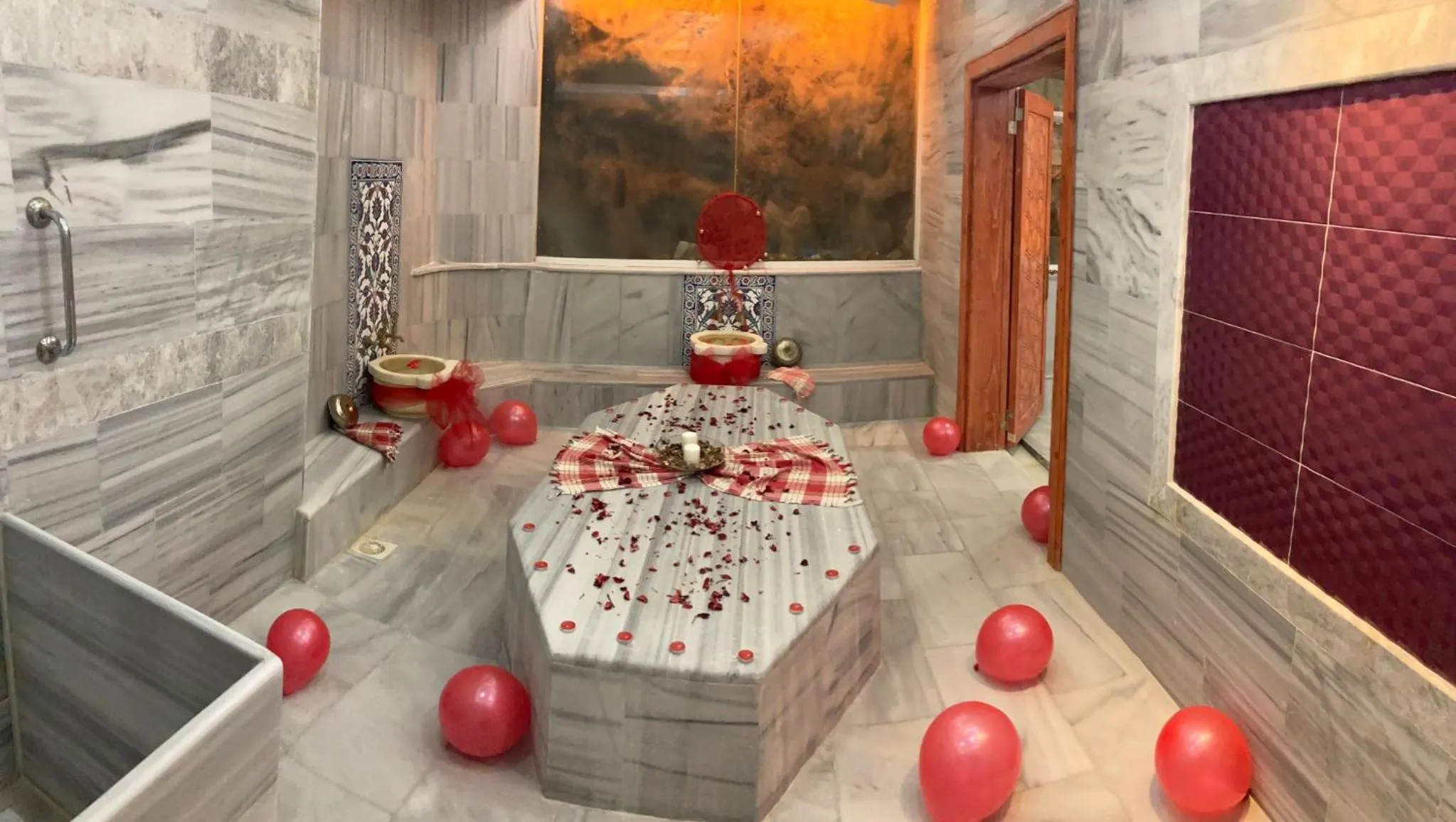 Public Bath in Hotel Kırcı Termal & Spa