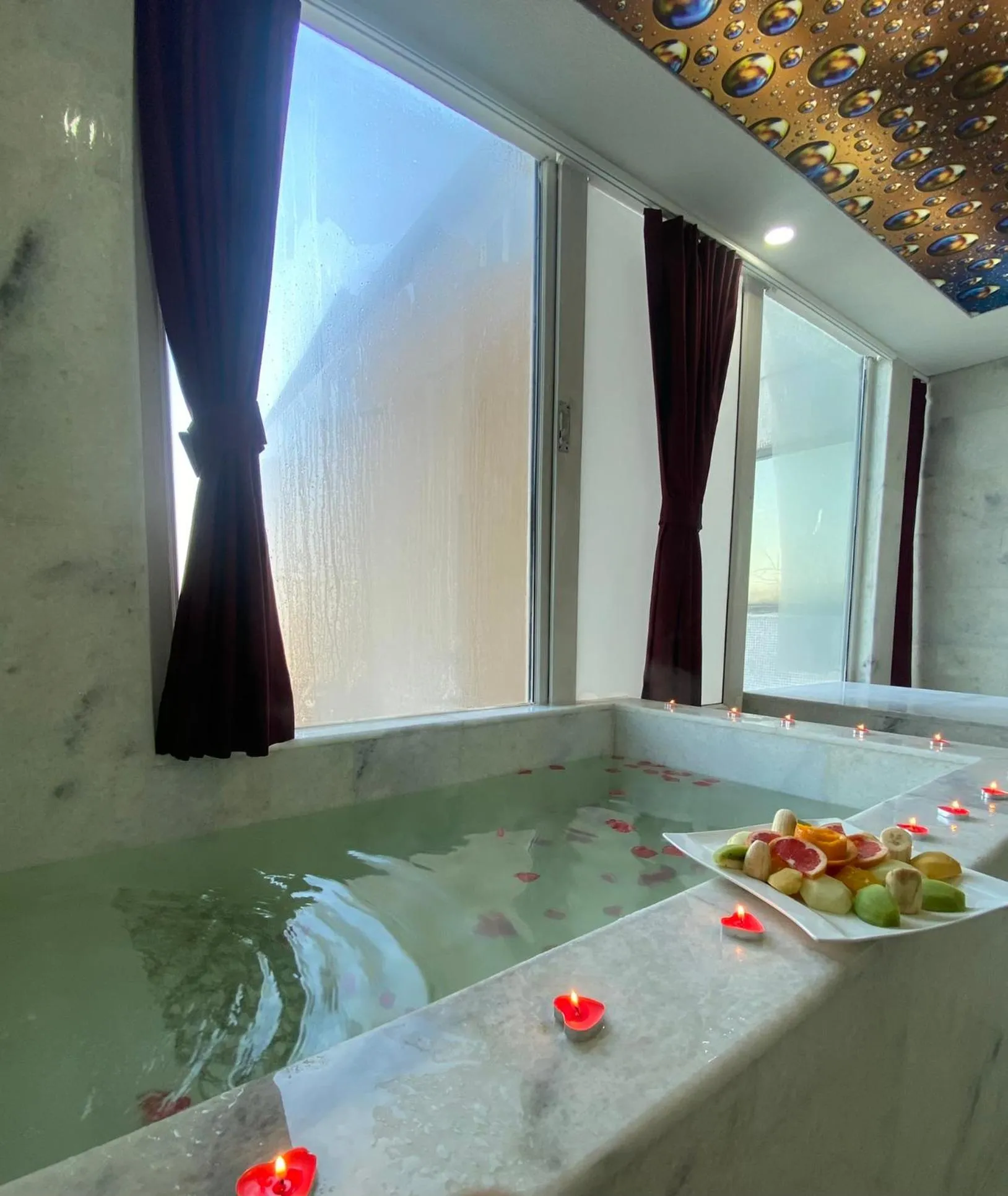 Public Bath in Hotel Kırcı Termal & Spa